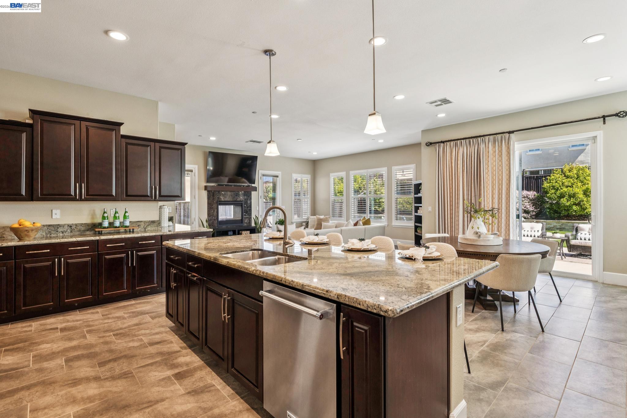 Detail Gallery Image 20 of 60 For 66 Adair Way, Hayward,  CA 94542 - 5 Beds | 5/1 Baths