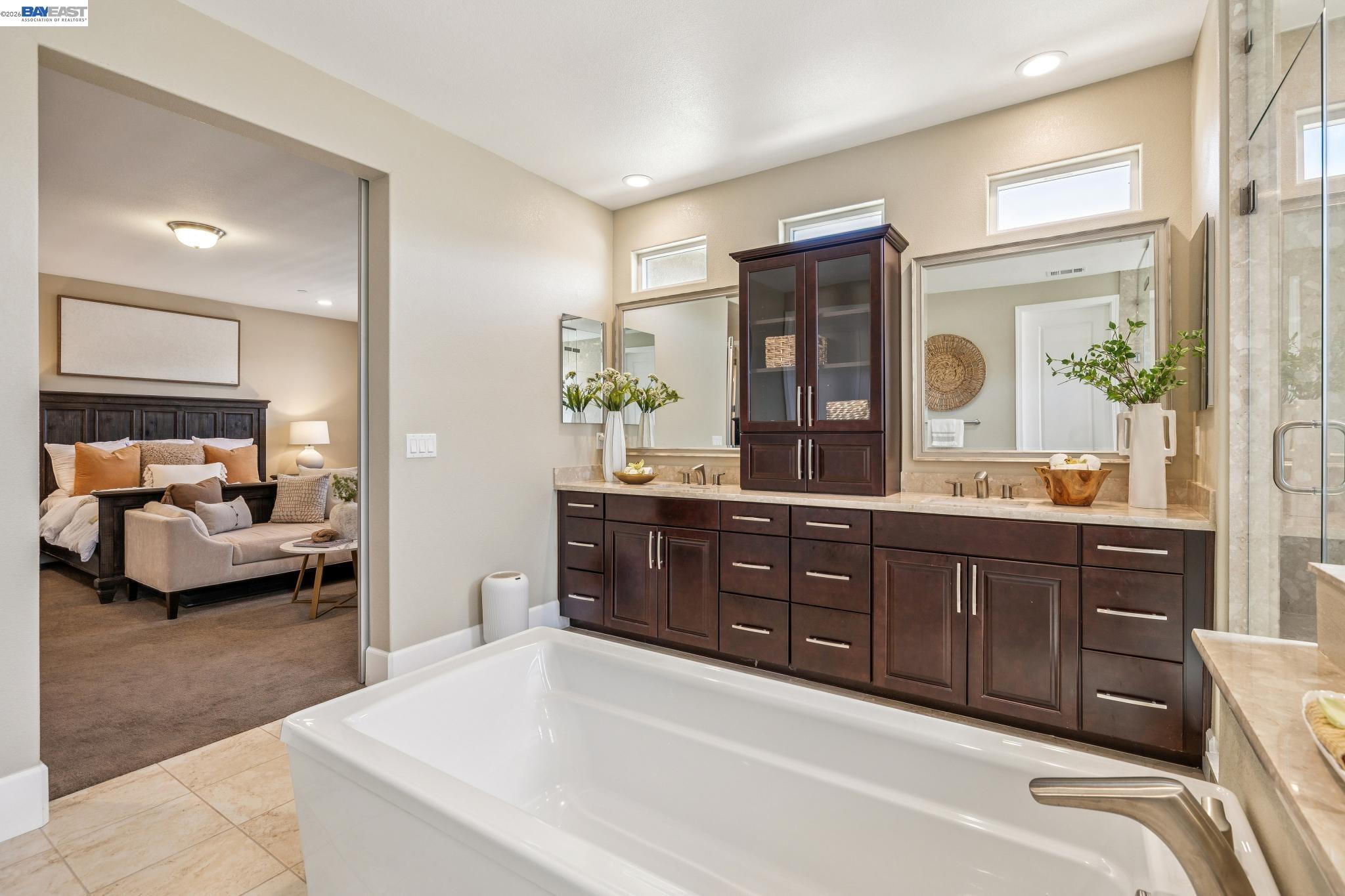 Detail Gallery Image 32 of 60 For 66 Adair Way, Hayward,  CA 94542 - 5 Beds | 5/1 Baths