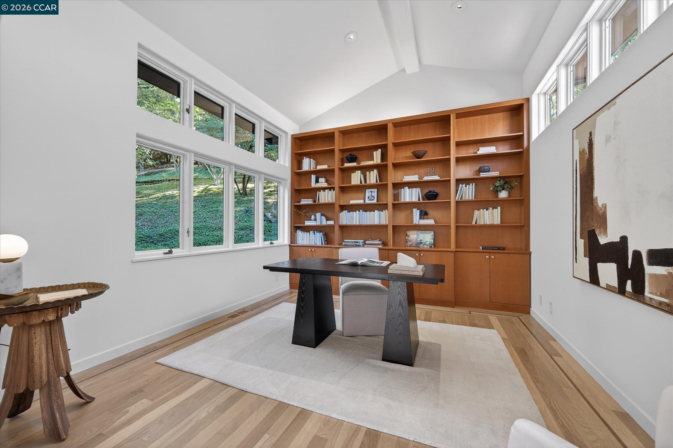 Detail Gallery Image 13 of 55 For 25 Woodacres Ct, Orinda,  CA 94563 - 4 Beds | 3/1 Baths