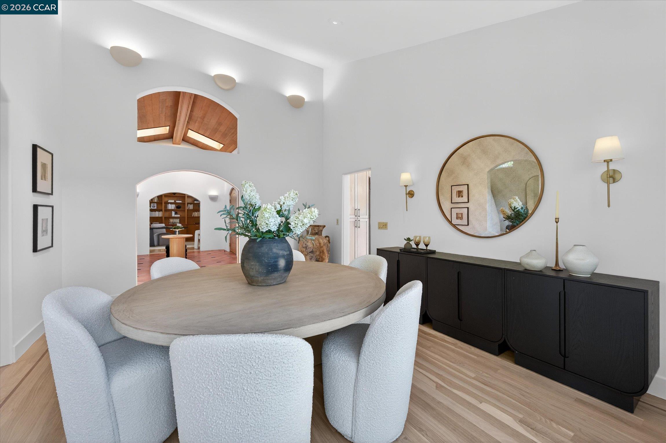 Detail Gallery Image 15 of 55 For 25 Woodacres Ct, Orinda,  CA 94563 - 4 Beds | 3/1 Baths