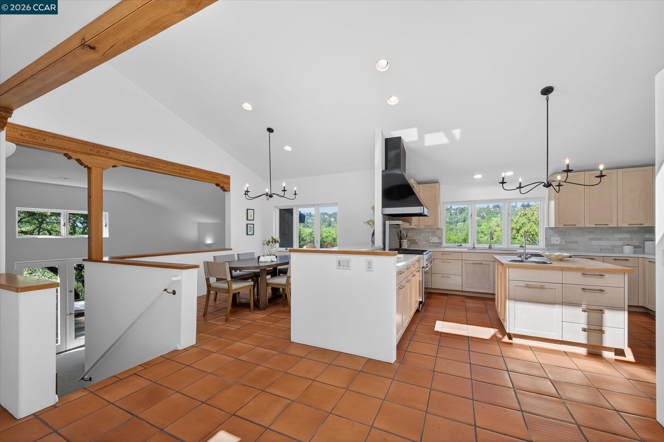 Detail Gallery Image 23 of 55 For 25 Woodacres Ct, Orinda,  CA 94563 - 4 Beds | 3/1 Baths