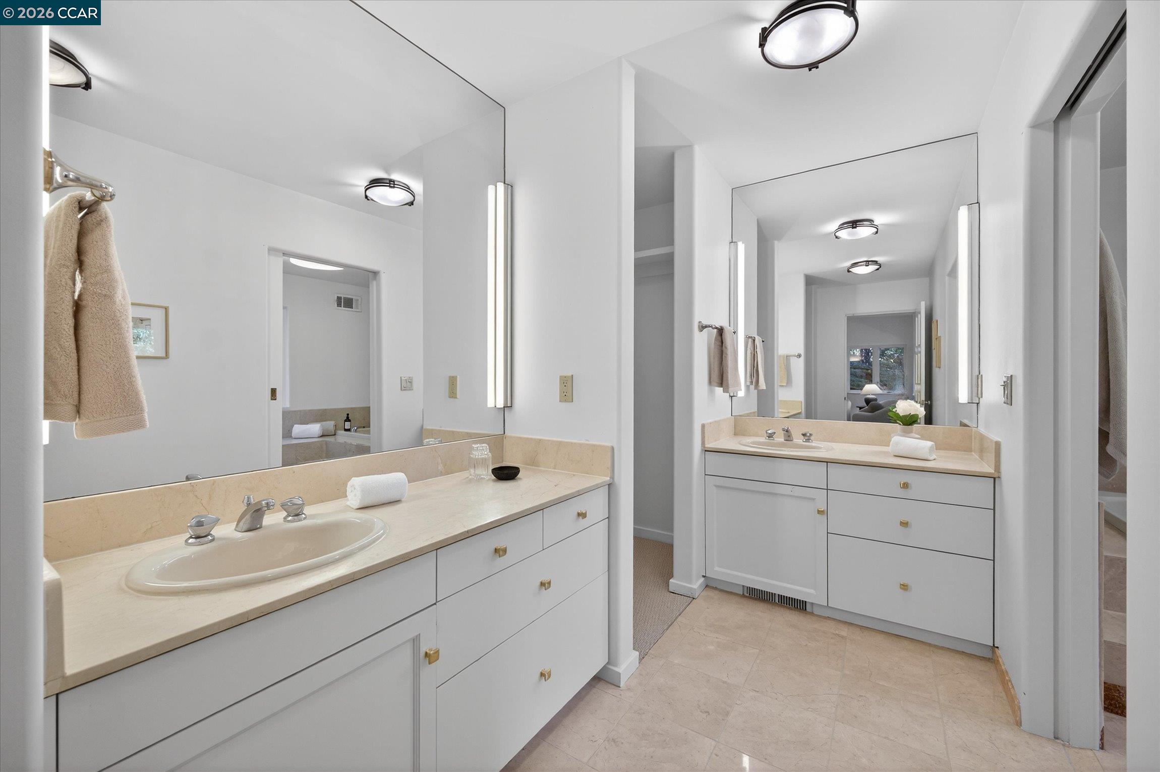 Detail Gallery Image 33 of 55 For 25 Woodacres Ct, Orinda,  CA 94563 - 4 Beds | 3/1 Baths