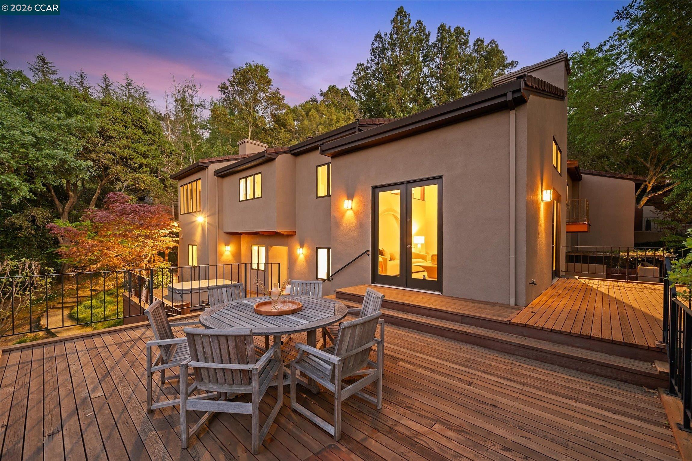 Detail Gallery Image 45 of 55 For 25 Woodacres Ct, Orinda,  CA 94563 - 4 Beds | 3/1 Baths