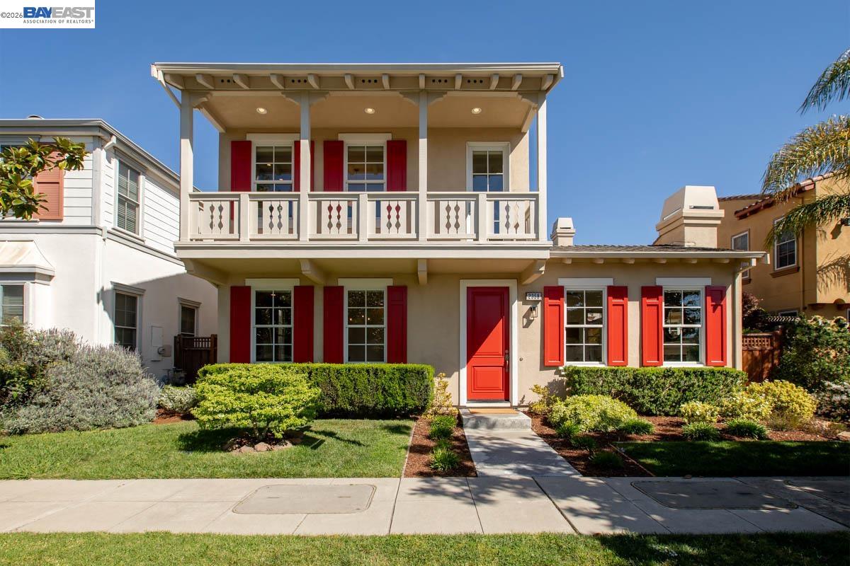 Detail Gallery Image 3 of 60 For 2358 Coral Sea St, Alameda,  CA 94501 - 4 Beds | 2/1 Baths