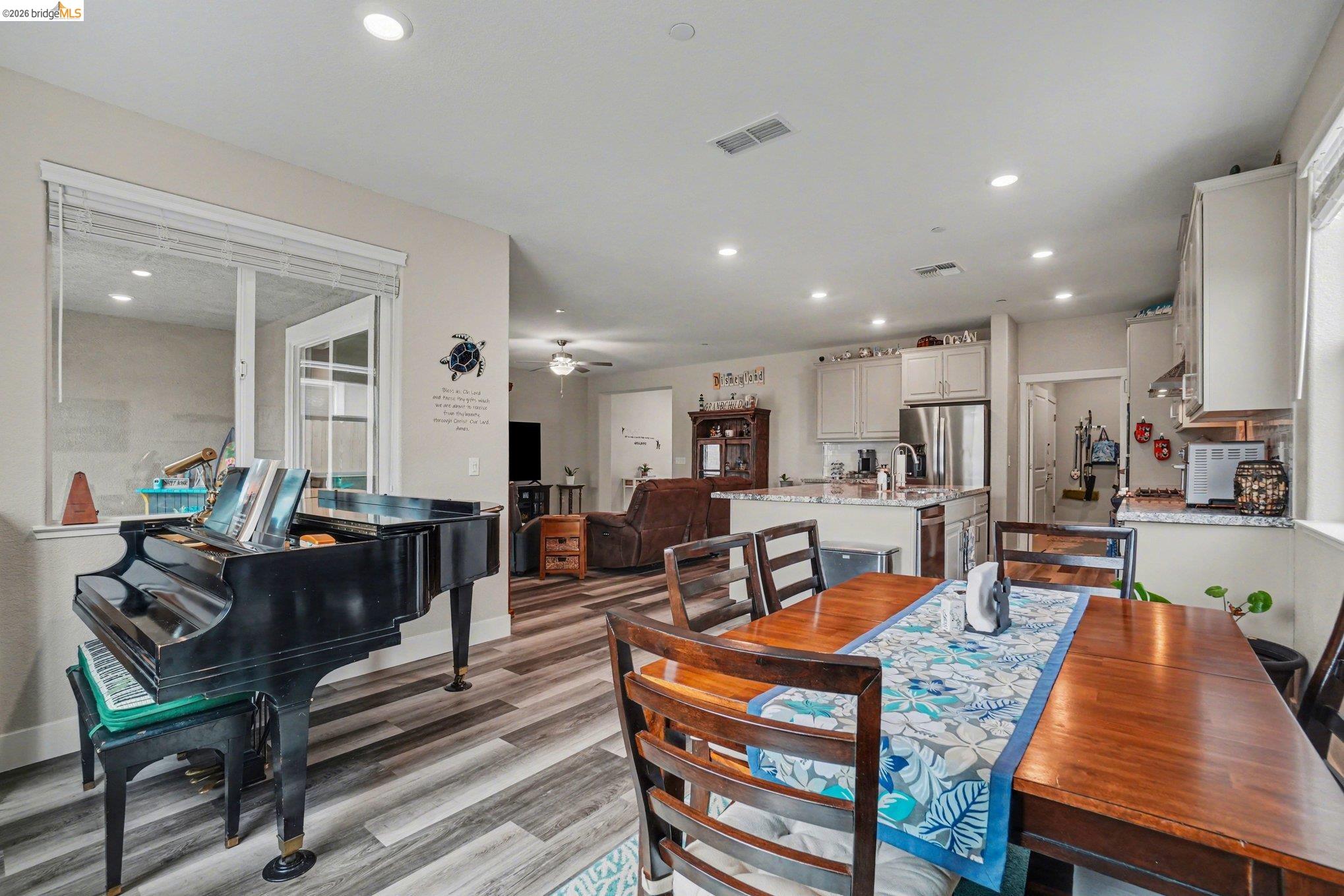 Detail Gallery Image 11 of 45 For 4585 Prairie Path, Rio Vista,  CA 94571 - 3 Beds | 2 Baths