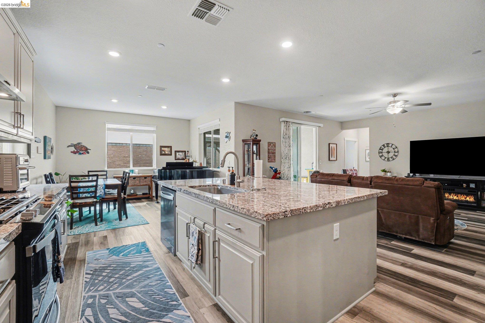 Detail Gallery Image 8 of 45 For 4585 Prairie Path, Rio Vista,  CA 94571 - 3 Beds | 2 Baths