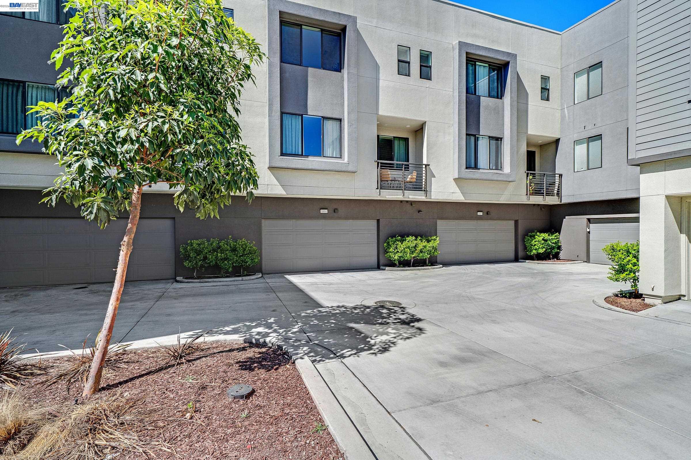 Photo #24: 41128677 Listing: Photo #24