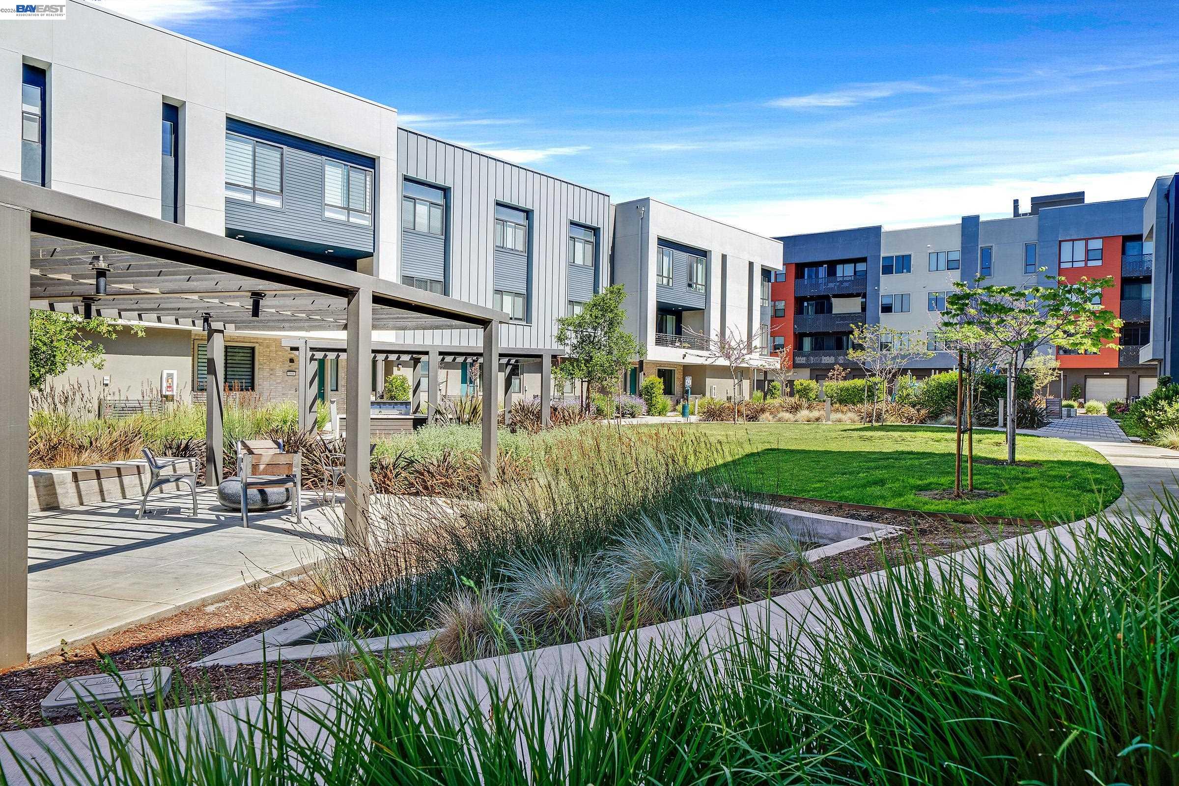 Photo #31: 41128677 Listing: Photo #31