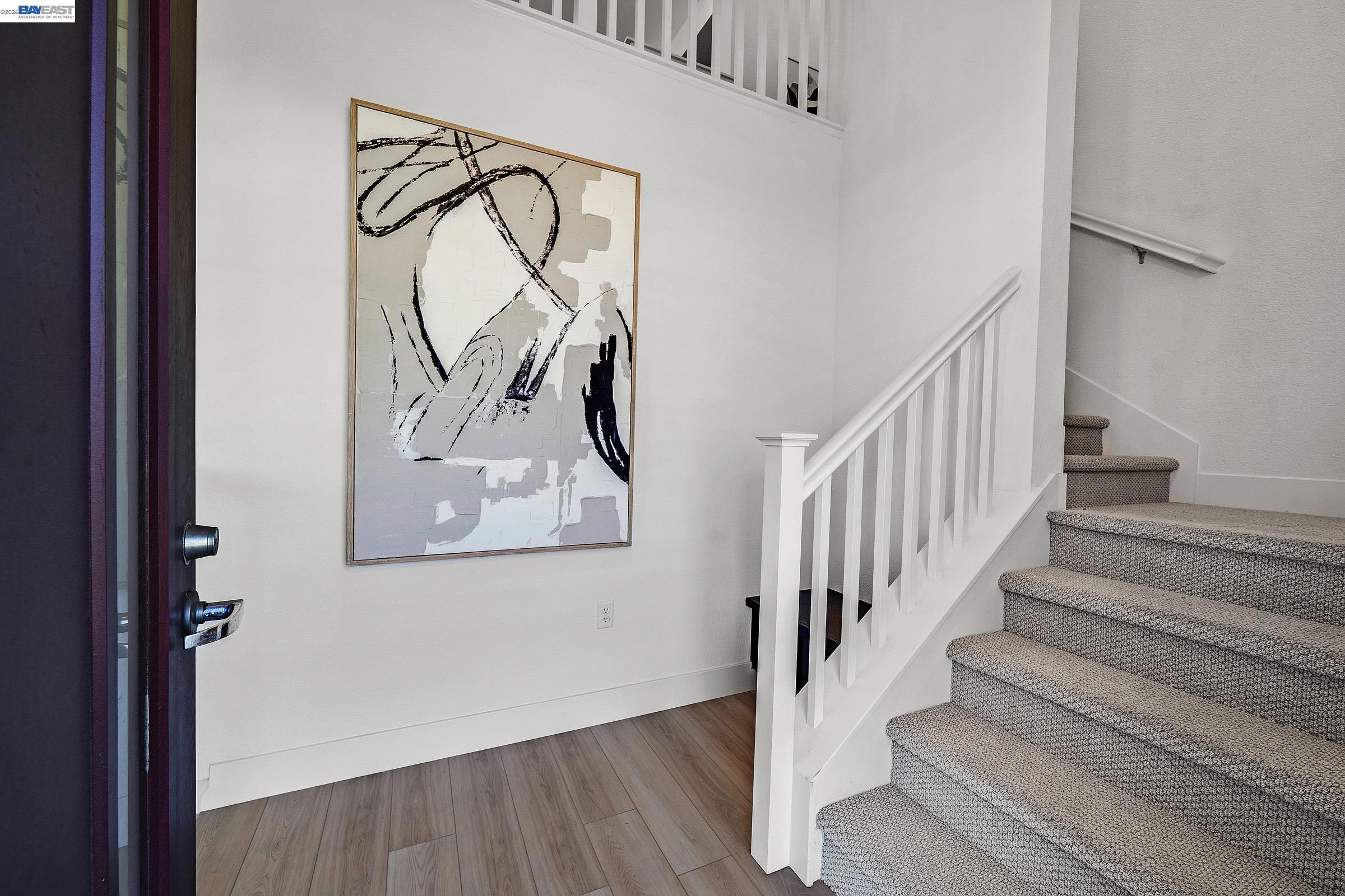 Photo #5: 41128677 Listing: Photo #5