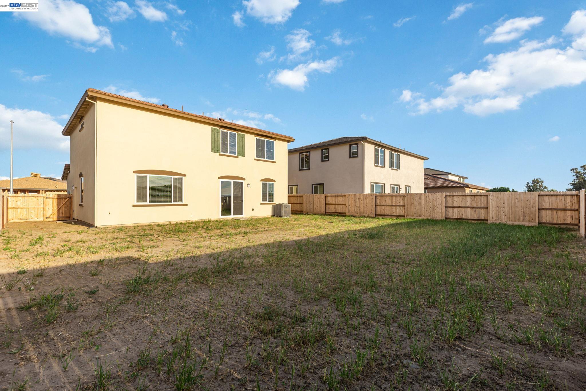 Detail Gallery Image 37 of 38 For 337 Frizzante Lane, Manteca,  CA 95337 - 4 Beds | 3 Baths