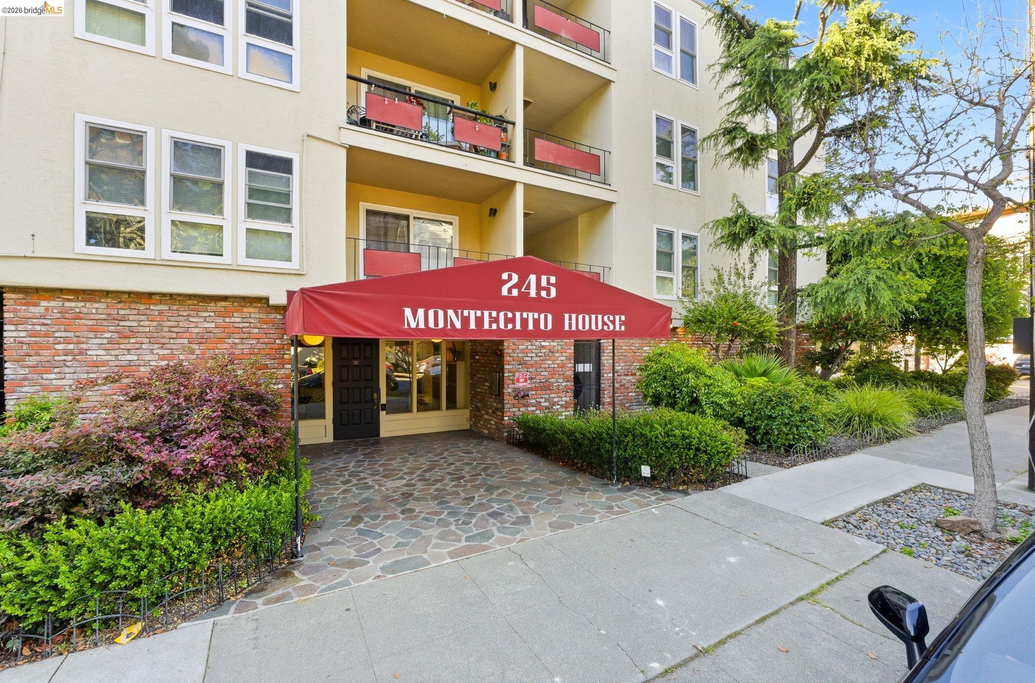 Photo #35: 41128680 Listing: Photo #35