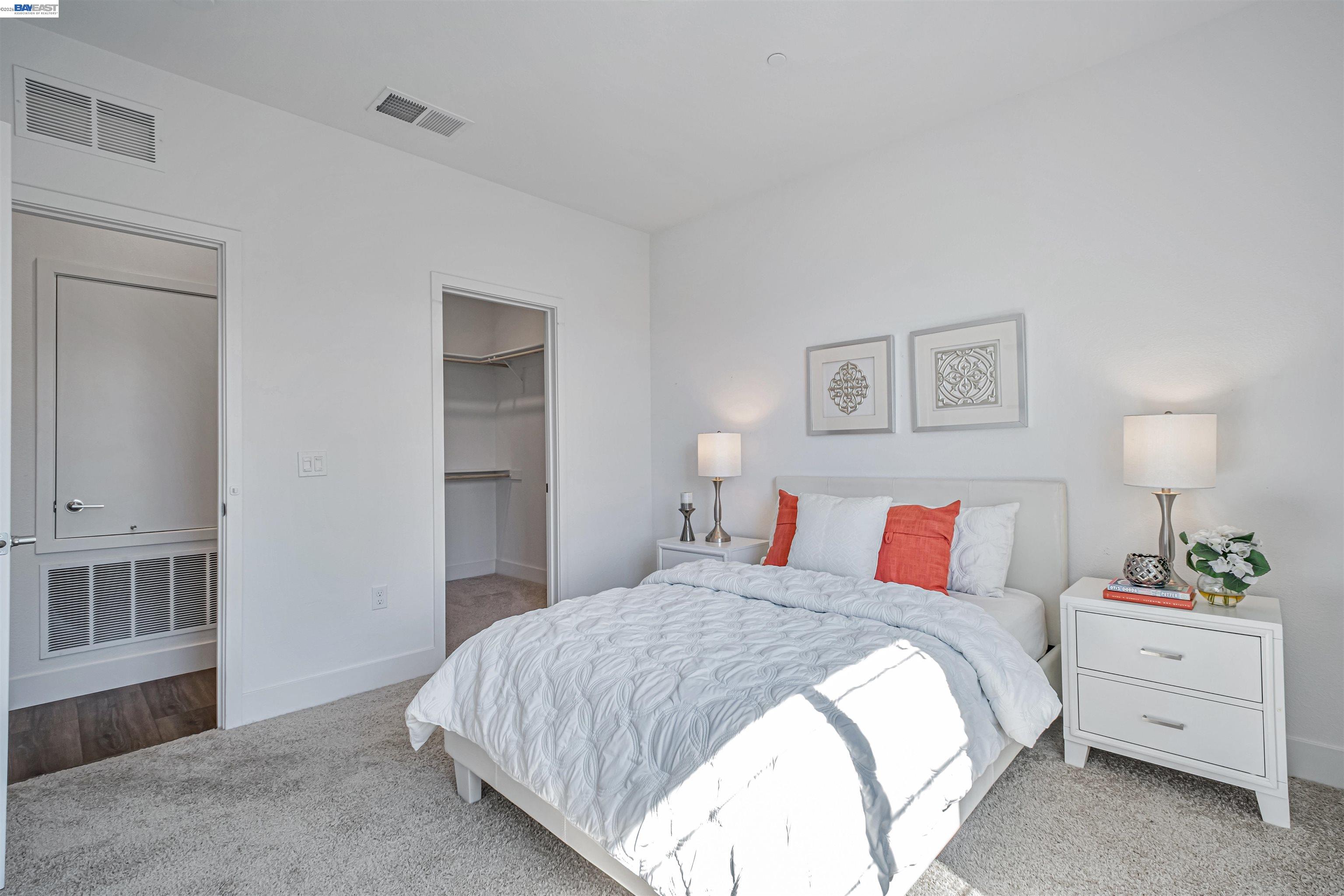 Detail Gallery Image 12 of 25 For 675 Delve Ct, Hayward,  CA 94544 - 2 Beds | 2 Baths