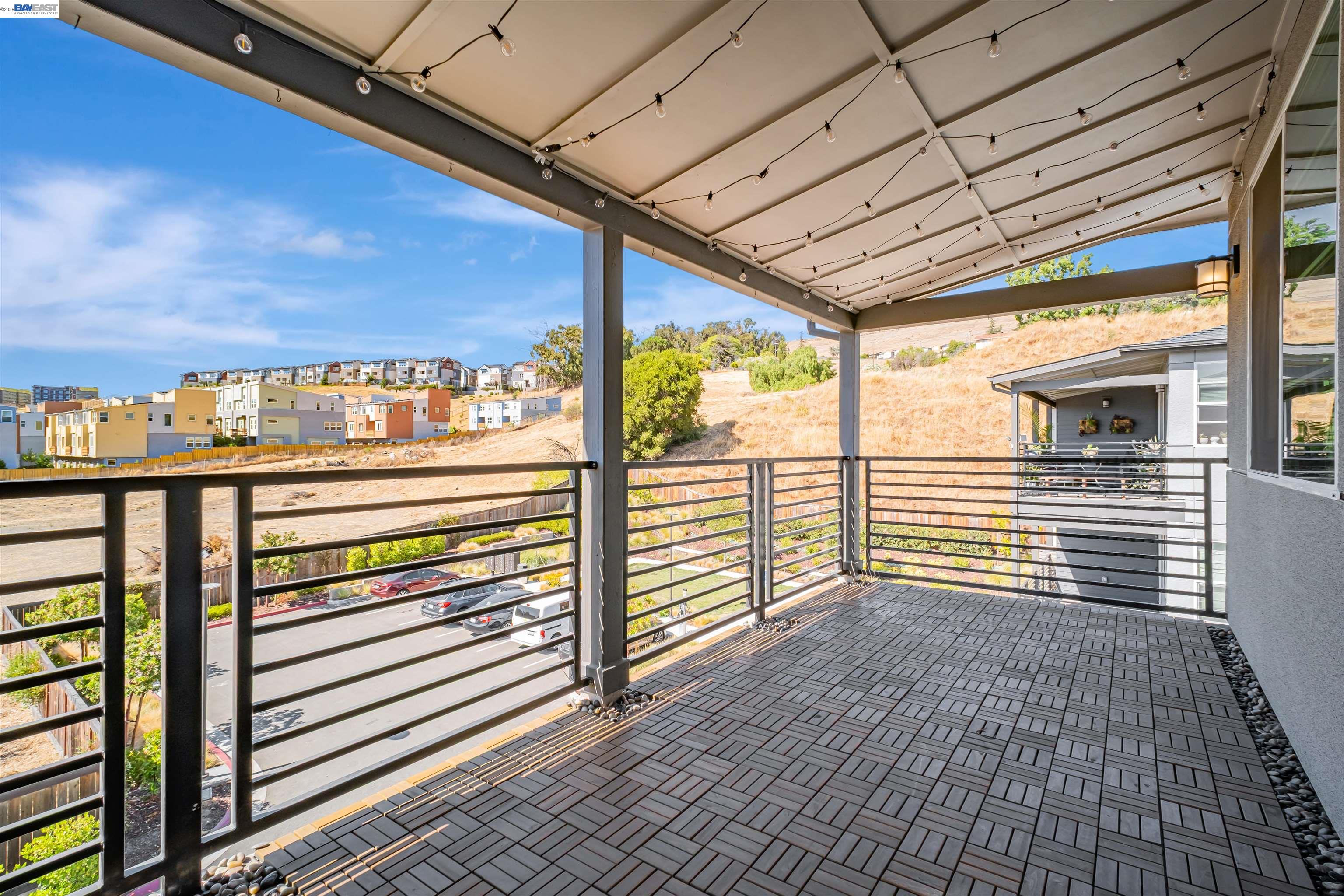 Detail Gallery Image 14 of 25 For 675 Delve Ct, Hayward,  CA 94544 - 2 Beds | 2 Baths