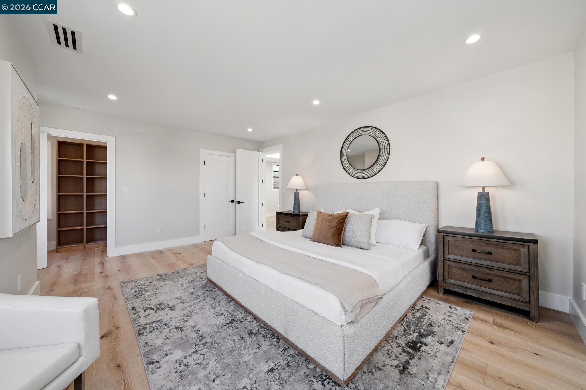 Detail Gallery Image 26 of 60 For 1501 28th Ave, San Francisco,  CA 94122 - 4 Beds | 4/2 Baths