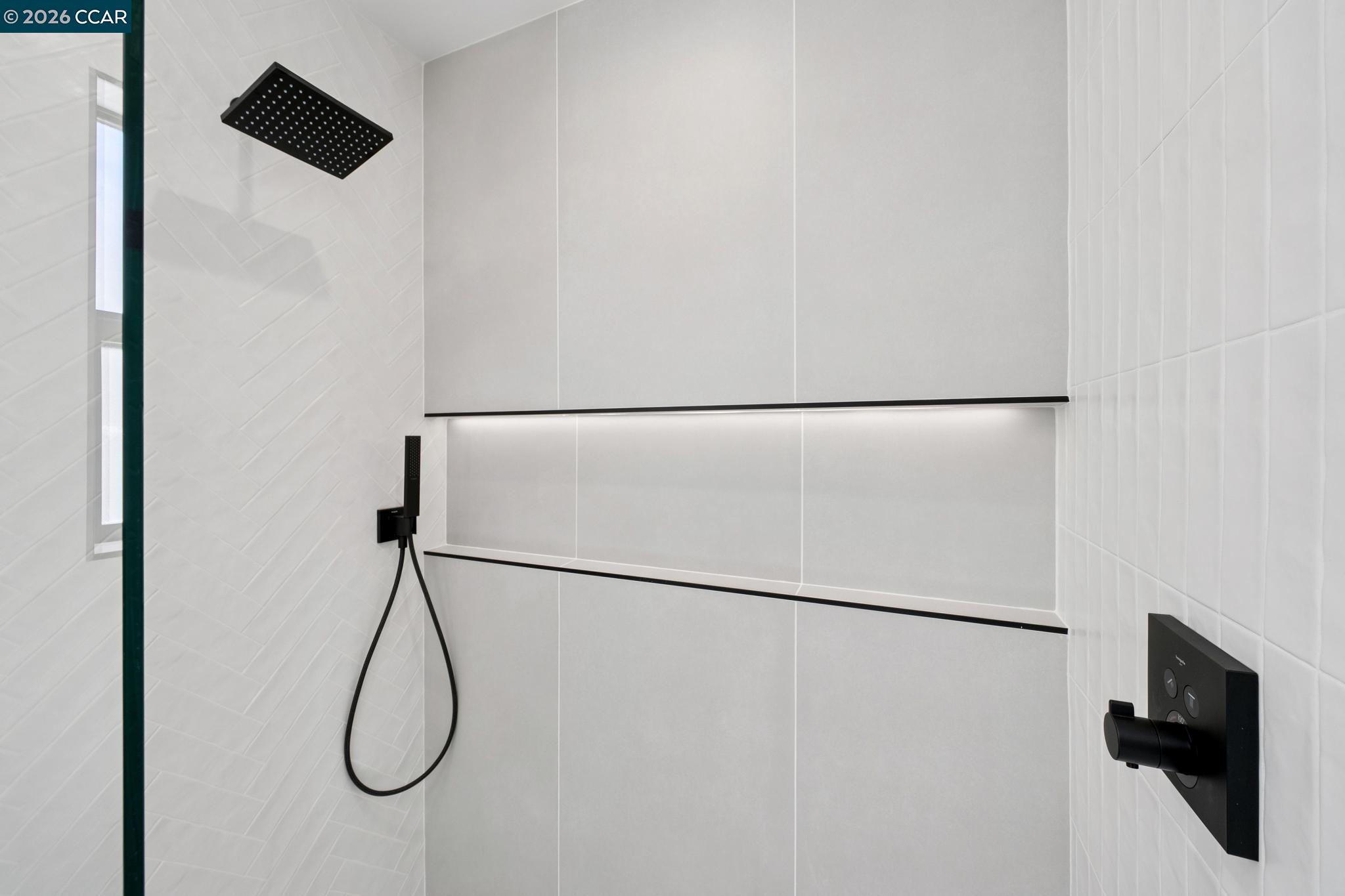 Detail Gallery Image 35 of 60 For 1501 28th Ave, San Francisco,  CA 94122 - 4 Beds | 4/2 Baths