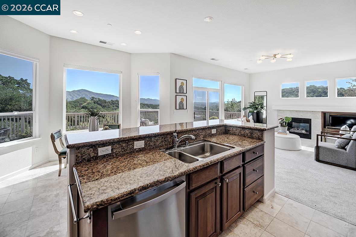 Photo #11: 41128683 Listing: Photo #11