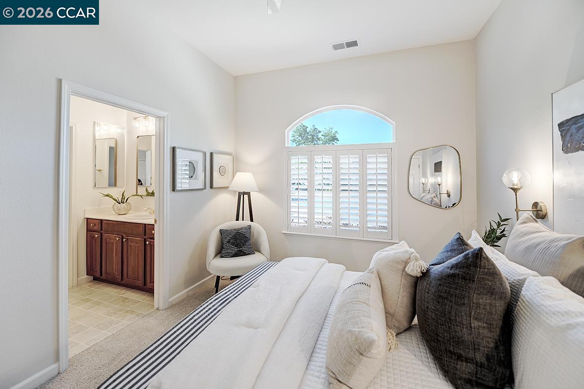 Photo #43: 41128683 Listing: Photo #43