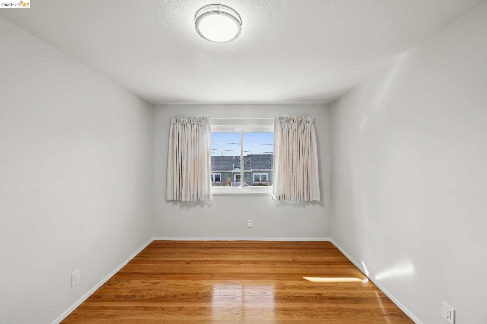 Detail Gallery Image 26 of 29 For 2727 Mcgee Ave, Berkeley,  CA 94703 - – Beds | – Baths