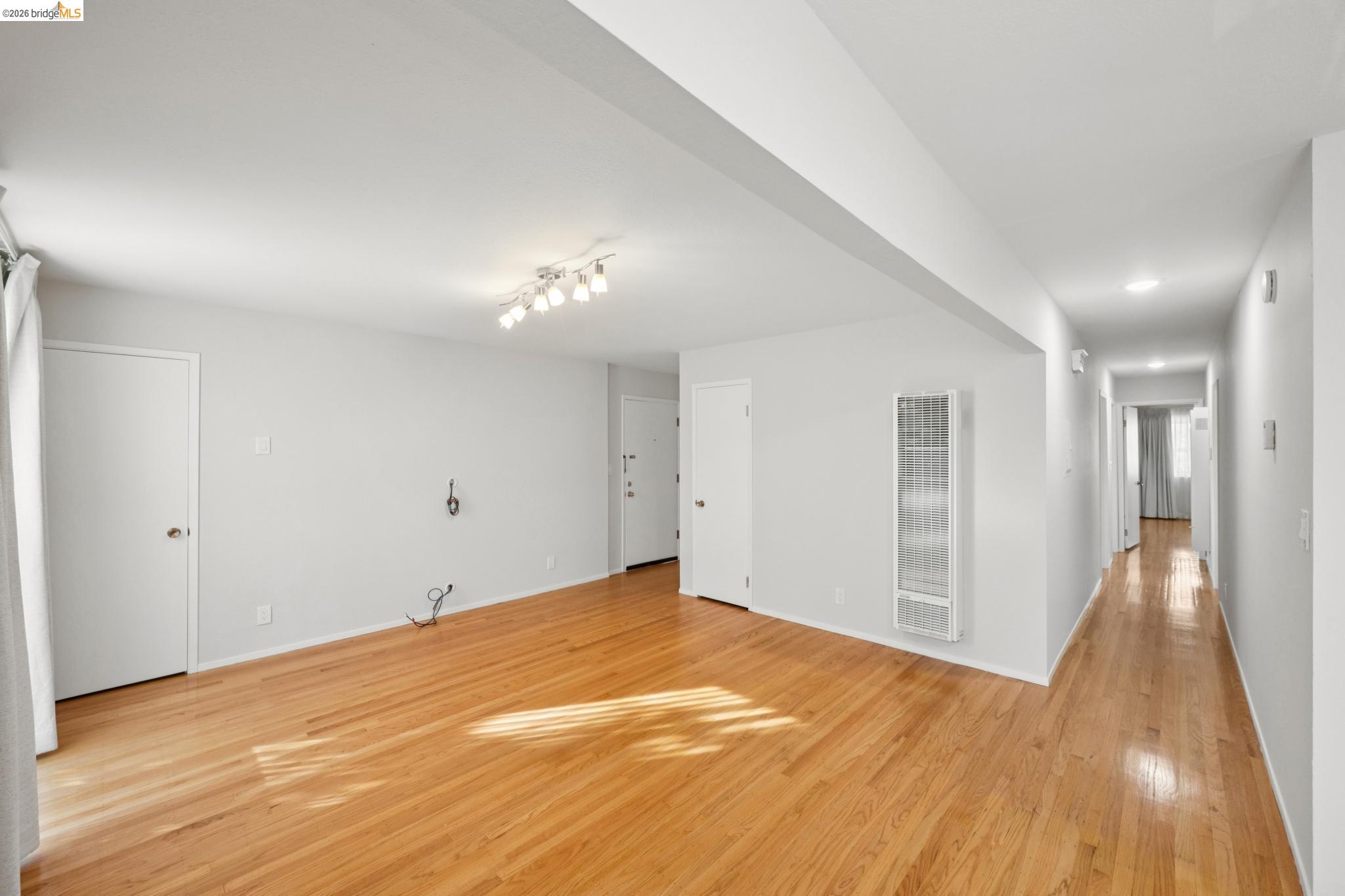 Detail Gallery Image 9 of 29 For 2727 Mcgee Ave, Berkeley,  CA 94703 - – Beds | – Baths