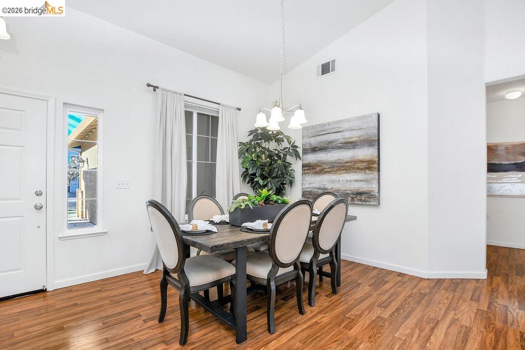 Detail Gallery Image 4 of 34 For 833 Mickelsen Ct, Brentwood,  CA 94513 - 3 Beds | 2 Baths