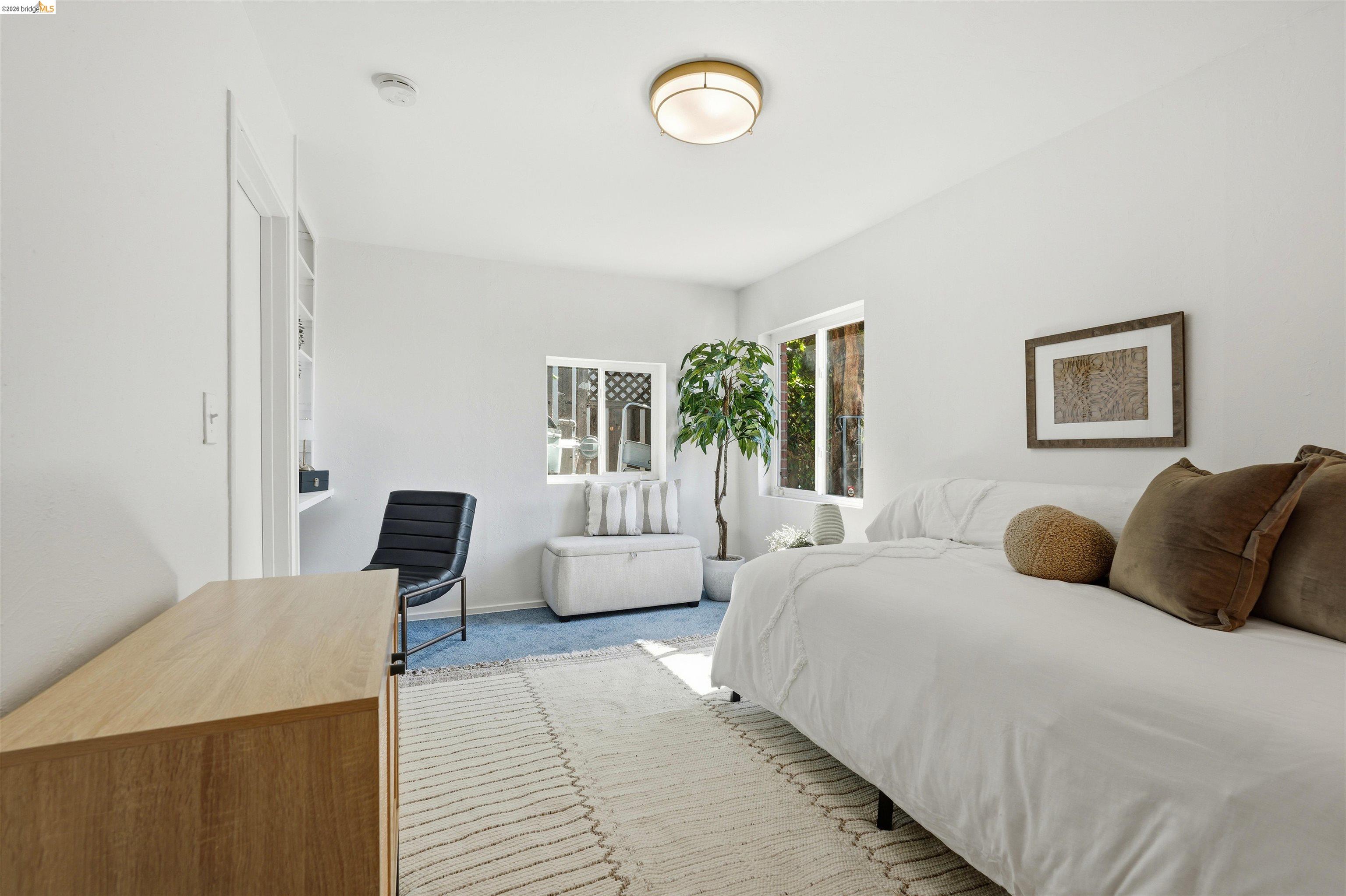 Detail Gallery Image 20 of 35 For 1902 Hoover Ave., Oakland,  CA 94602 - 3 Beds | 2 Baths