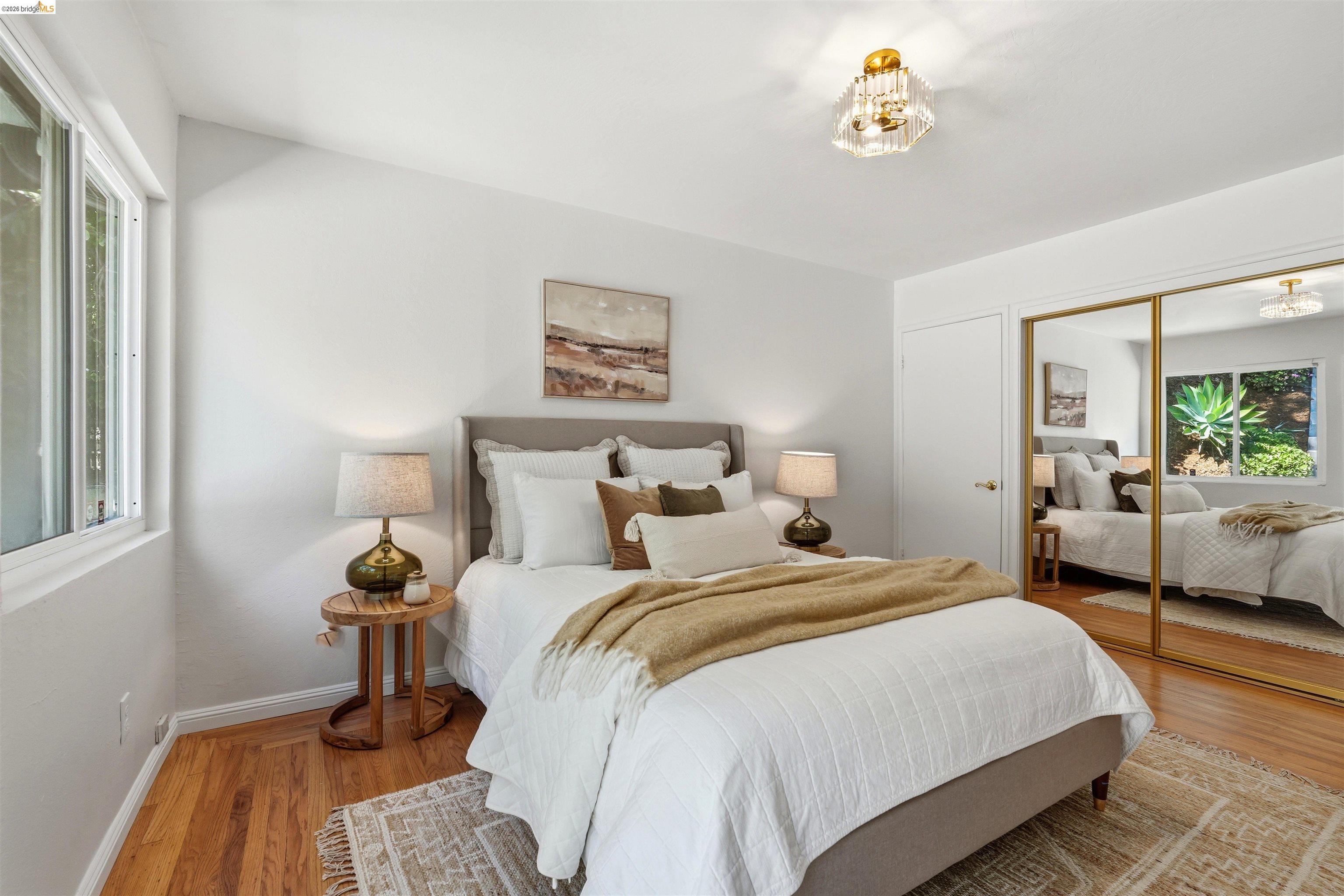 Detail Gallery Image 24 of 35 For 1902 Hoover Ave., Oakland,  CA 94602 - 3 Beds | 2 Baths