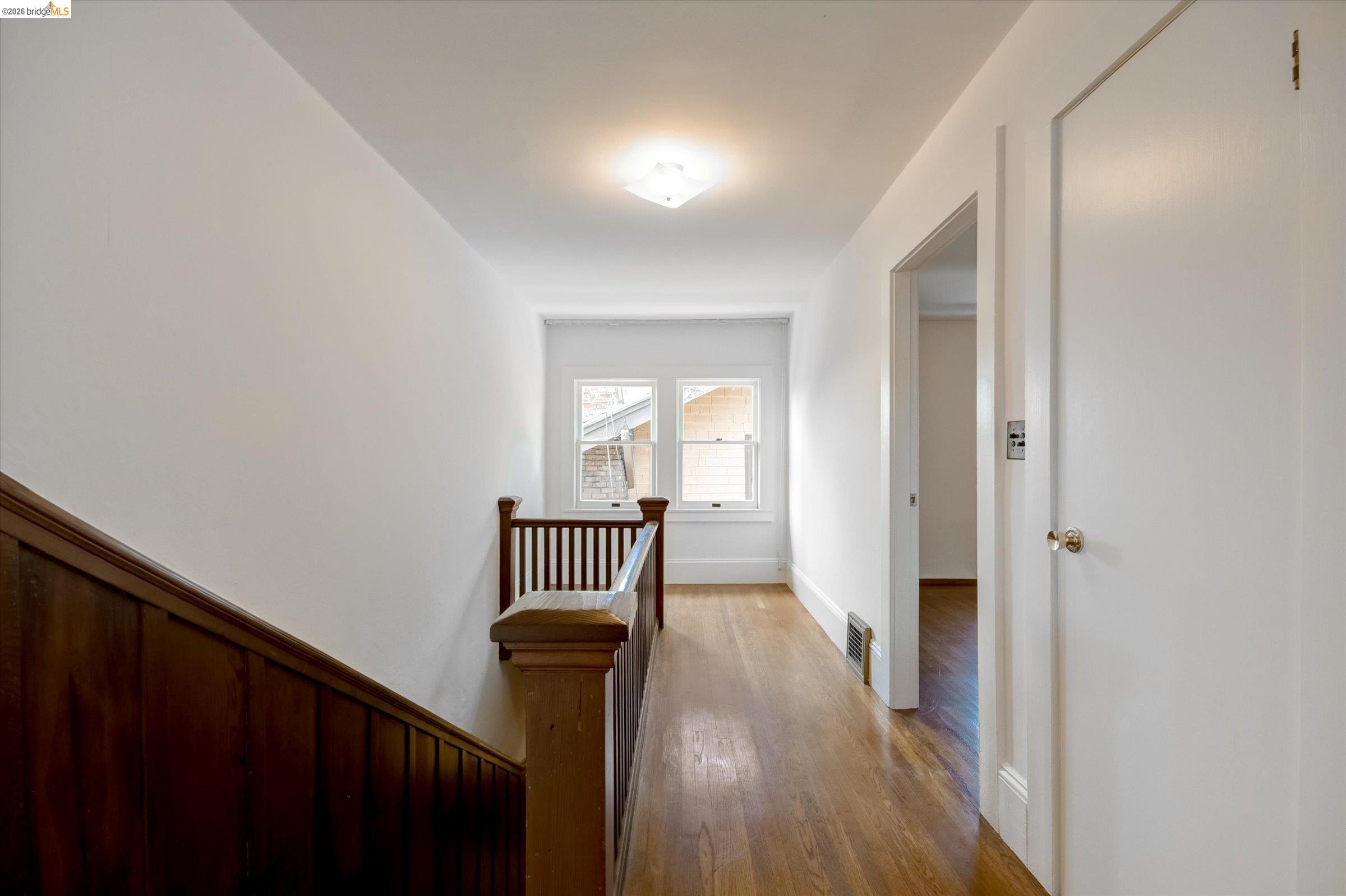 Detail Gallery Image 15 of 59 For 5570 Taft Ave, Oakland,  CA 94618 - – Beds | – Baths