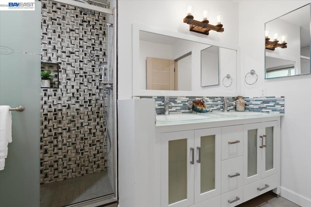 Detail Gallery Image 20 of 38 For 706 Wisteria Dr, Fremont,  CA 94539 - 4 Beds | 2/1 Baths