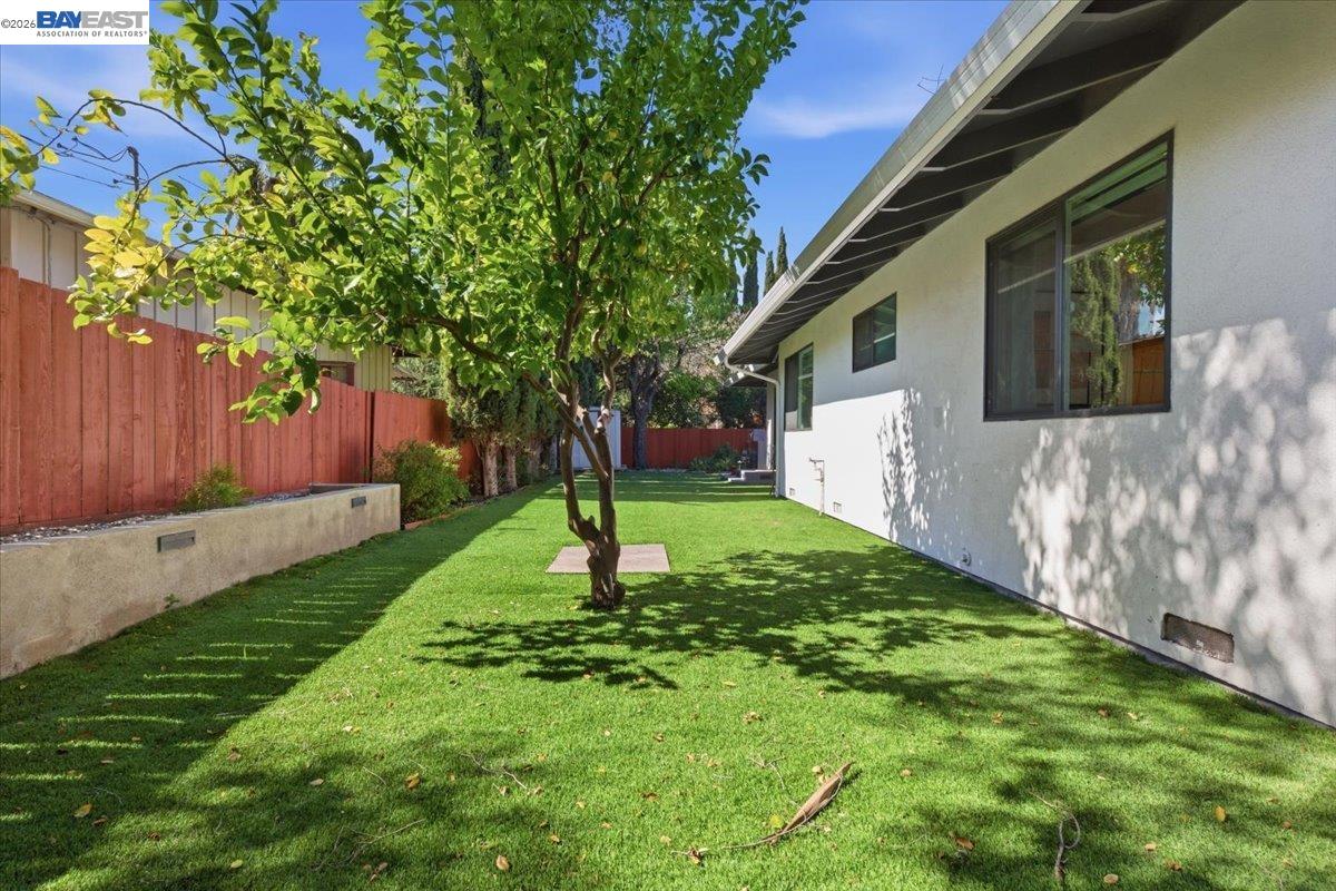 Detail Gallery Image 33 of 38 For 706 Wisteria Dr, Fremont,  CA 94539 - 4 Beds | 2/1 Baths