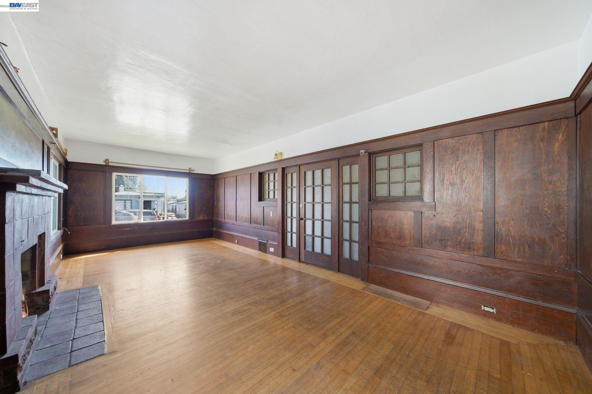 Detail Gallery Image 2 of 36 For 5315 Cole Street, Oakland,  CA 94601 - – Beds | – Baths