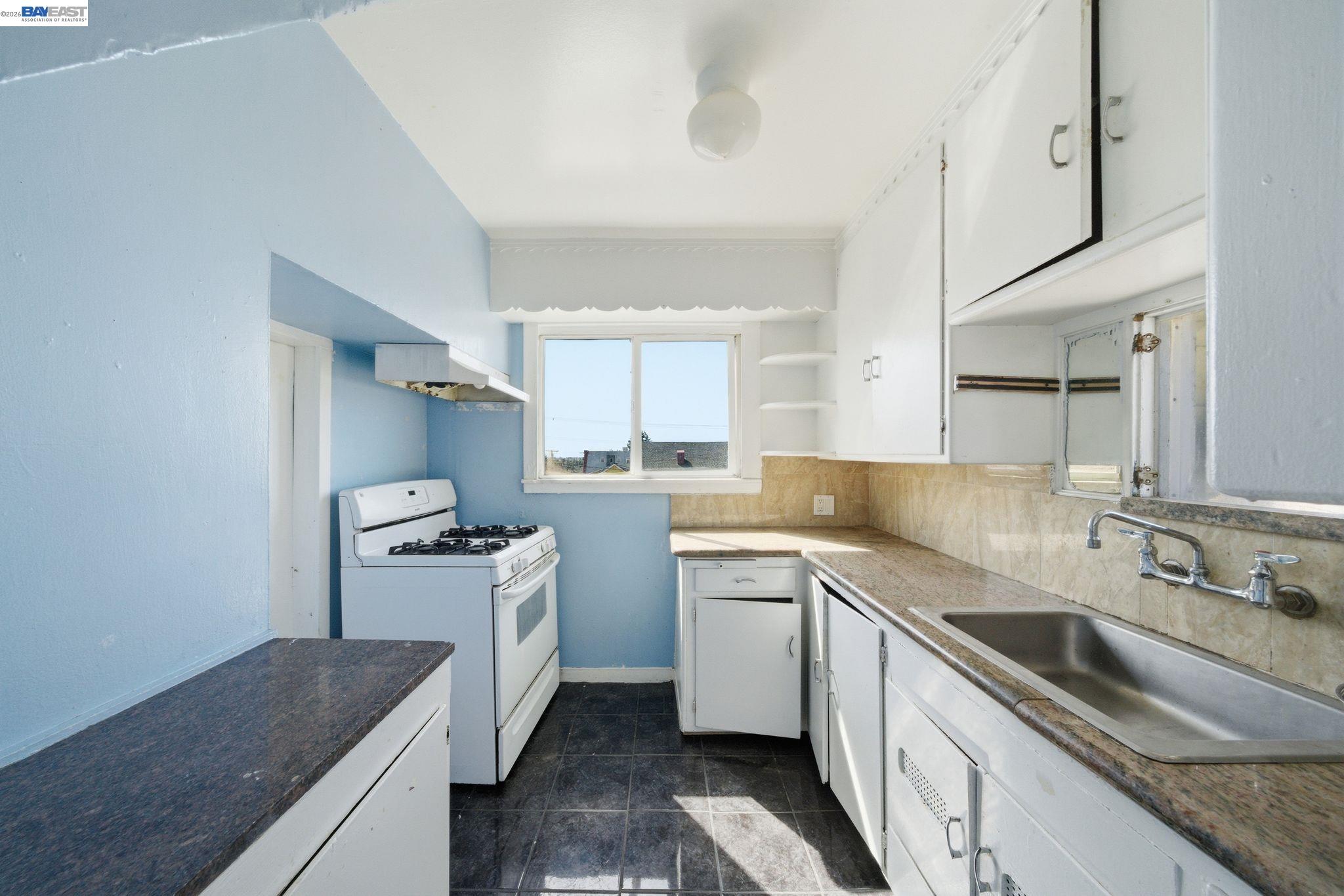 Detail Gallery Image 24 of 36 For 5315 Cole Street, Oakland,  CA 94601 - – Beds | – Baths