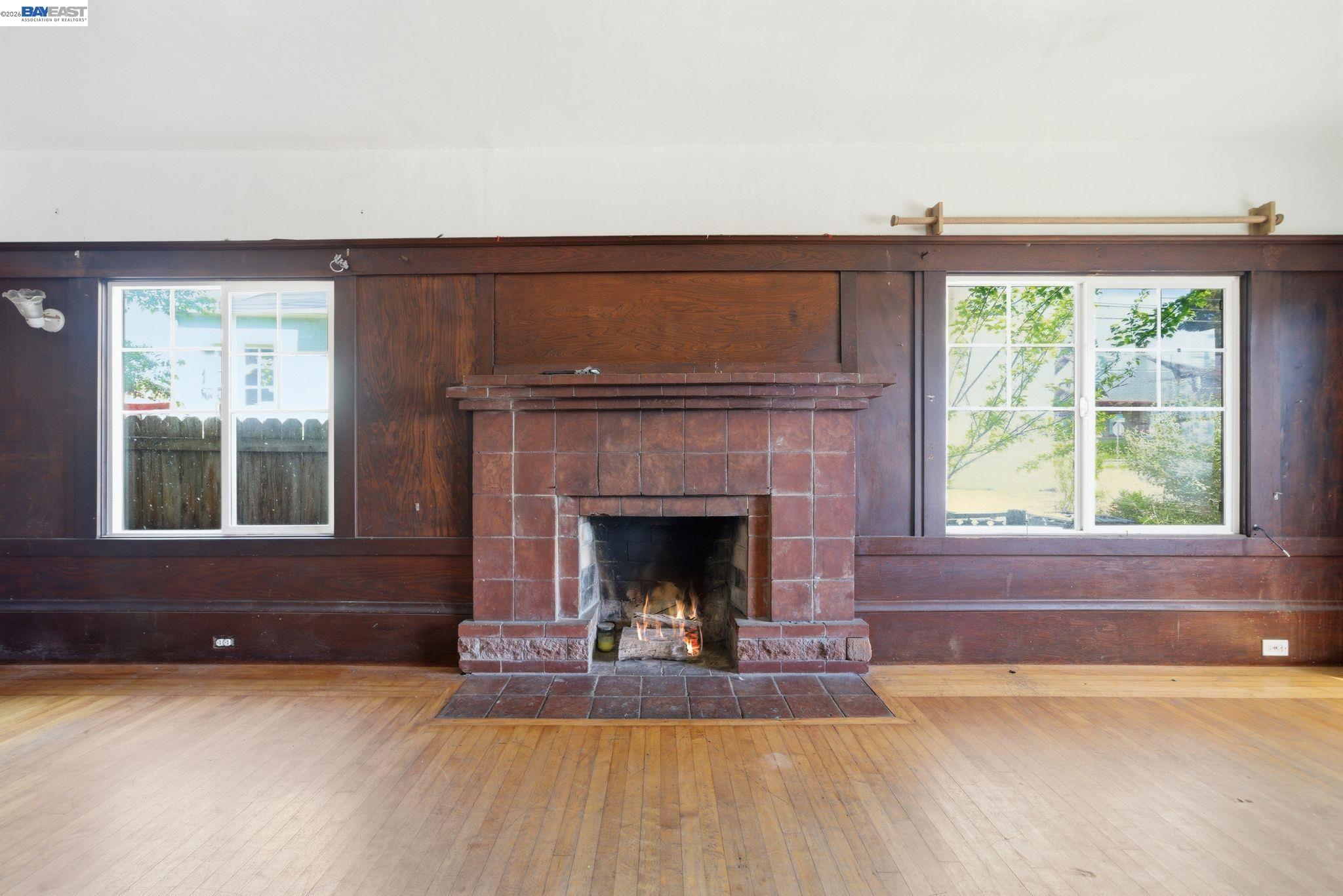 Detail Gallery Image 4 of 36 For 5315 Cole Street, Oakland,  CA 94601 - – Beds | – Baths