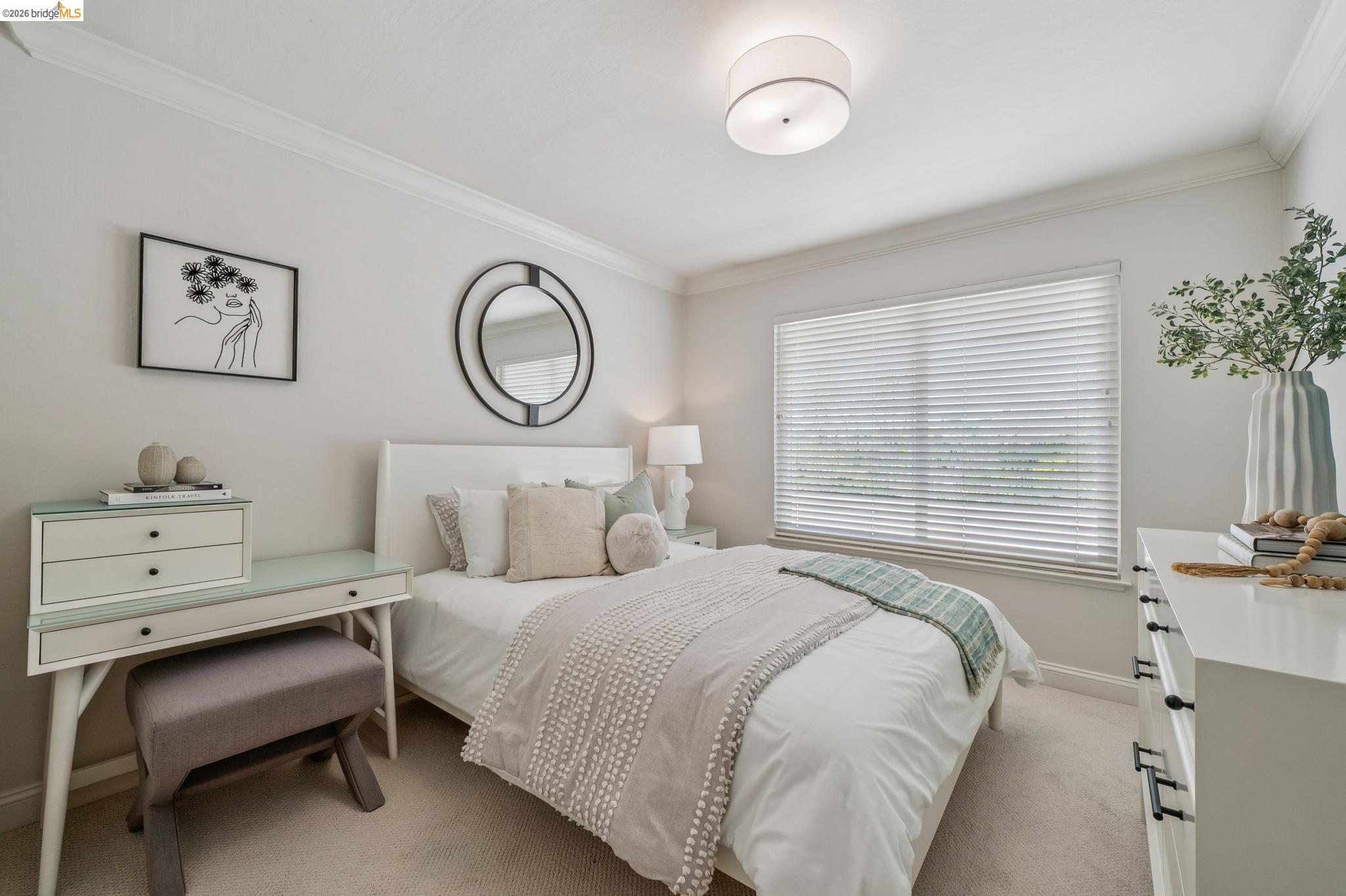 Detail Gallery Image 27 of 40 For 1977 Woodbury Ct, Walnut Creek,  CA 94596 - 5 Beds | 2/1 Baths