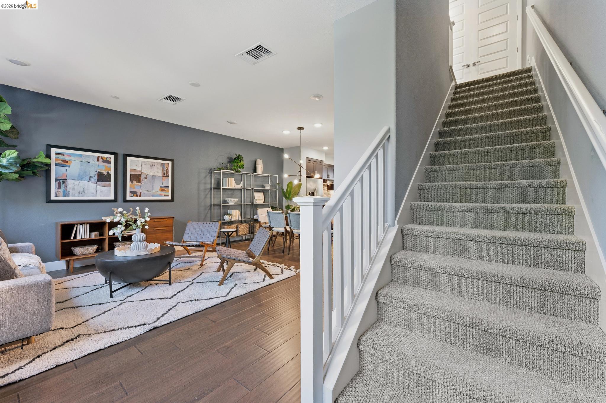 Detail Gallery Image 22 of 60 For 489 Diller Street, Alameda,  CA 94501-7864 - 3 Beds | 3/1 Baths