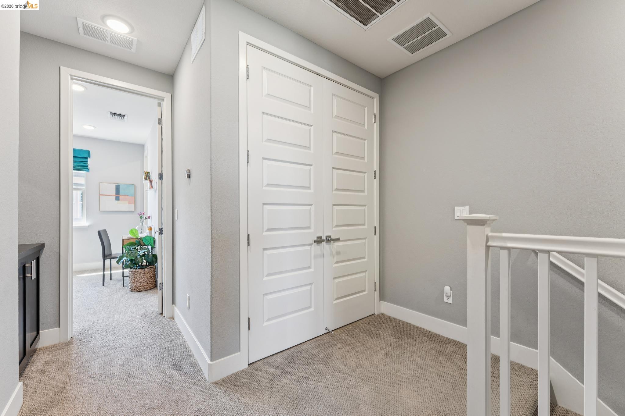 Detail Gallery Image 27 of 60 For 489 Diller Street, Alameda,  CA 94501-7864 - 3 Beds | 3/1 Baths