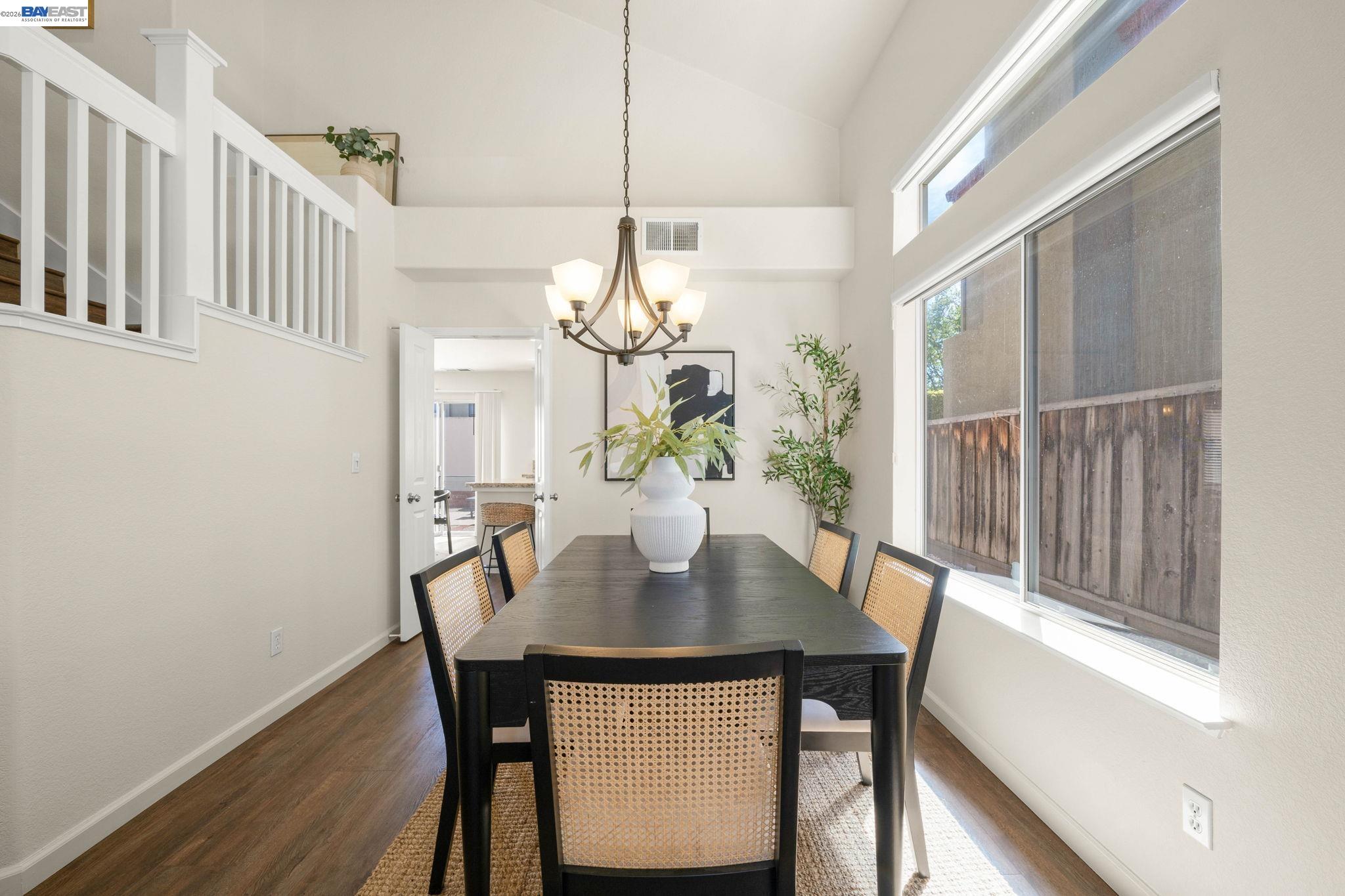 Detail Gallery Image 9 of 44 For 2826 Montair Way, Union City,  CA 94587 - 4 Beds | 3 Baths