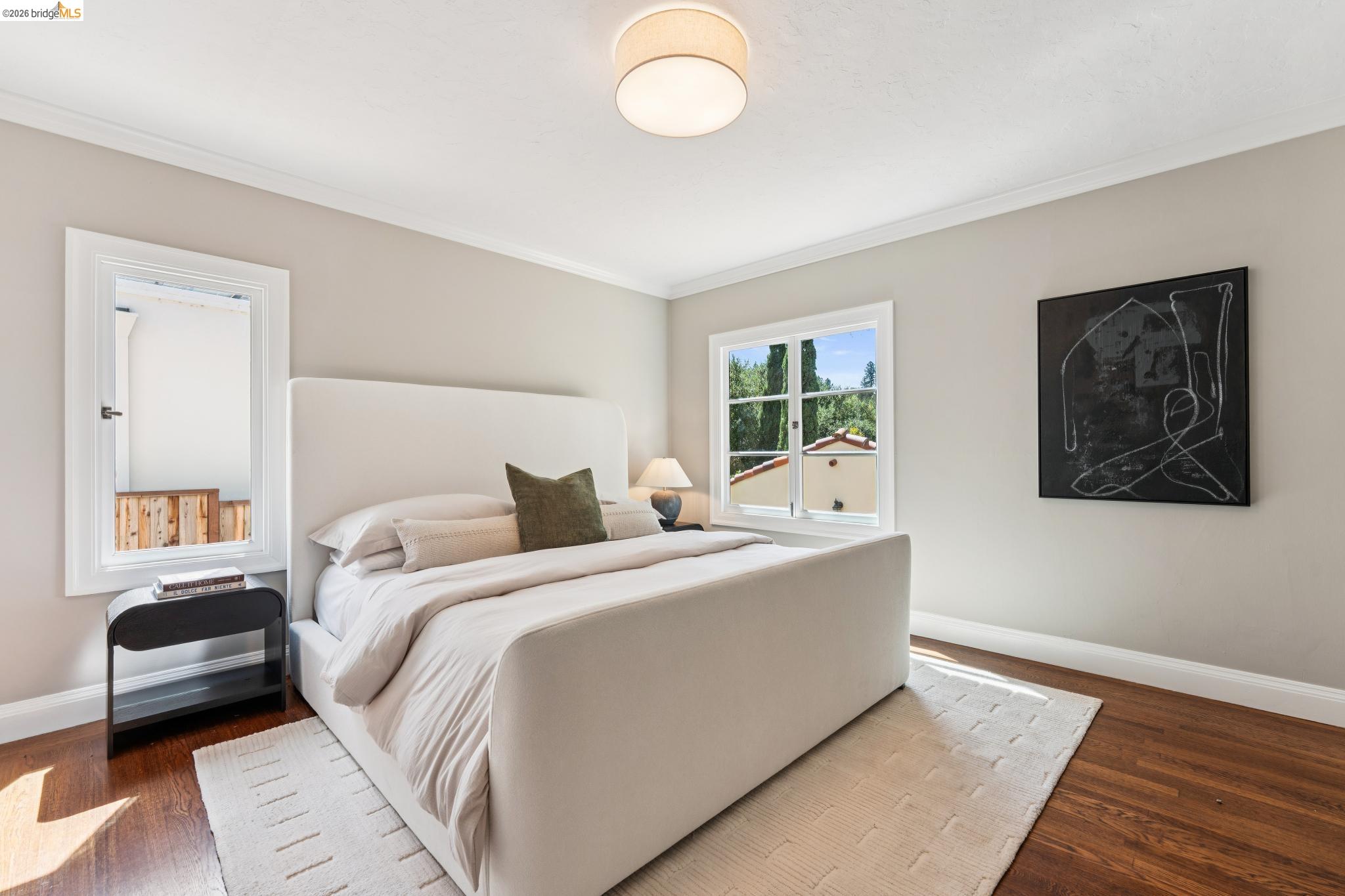 Detail Gallery Image 28 of 60 For 2615 La Cuesta Ave, Oakland,  CA 94611 - 3 Beds | 3 Baths