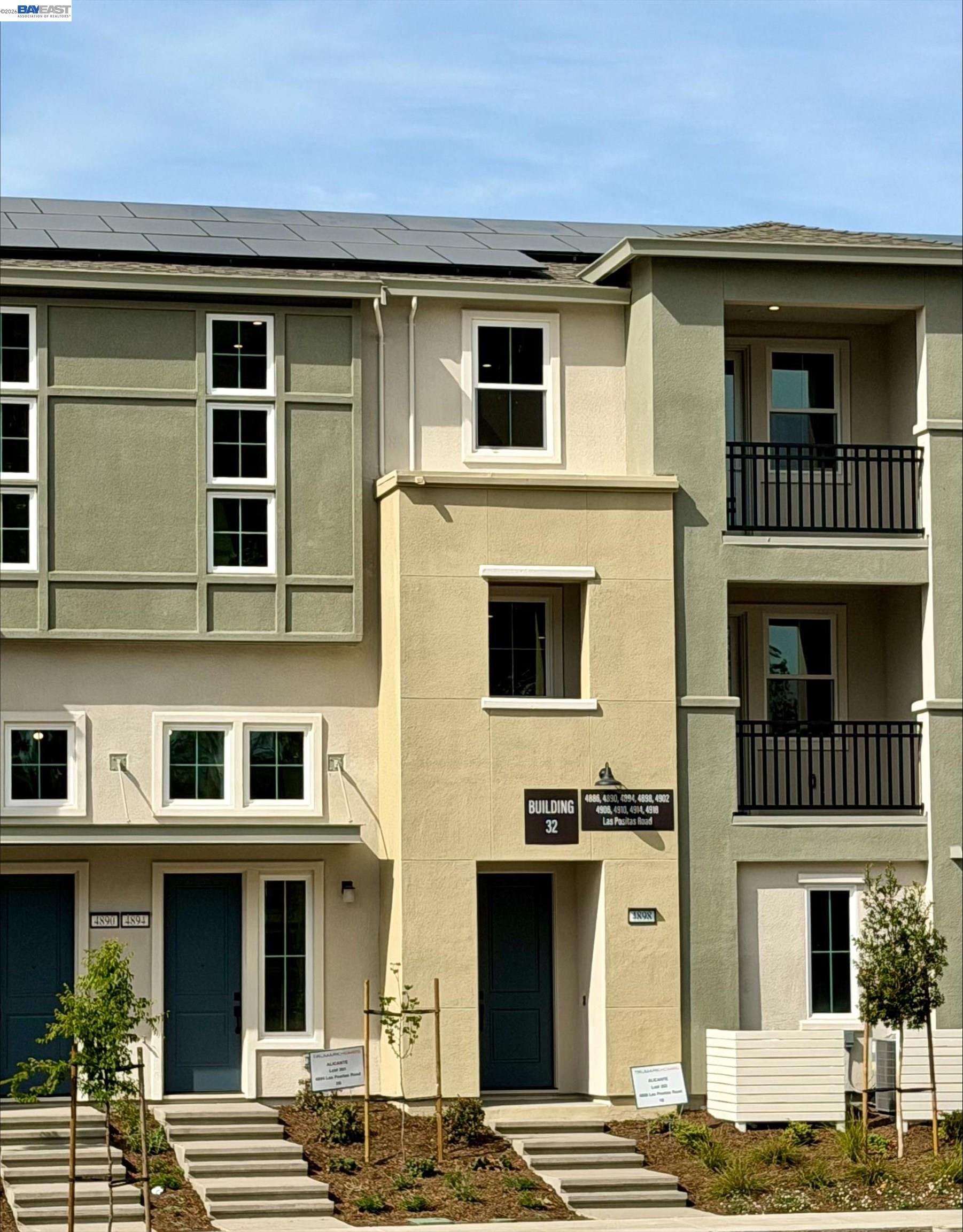 Photo #2: 41128697 Listing: Photo #2