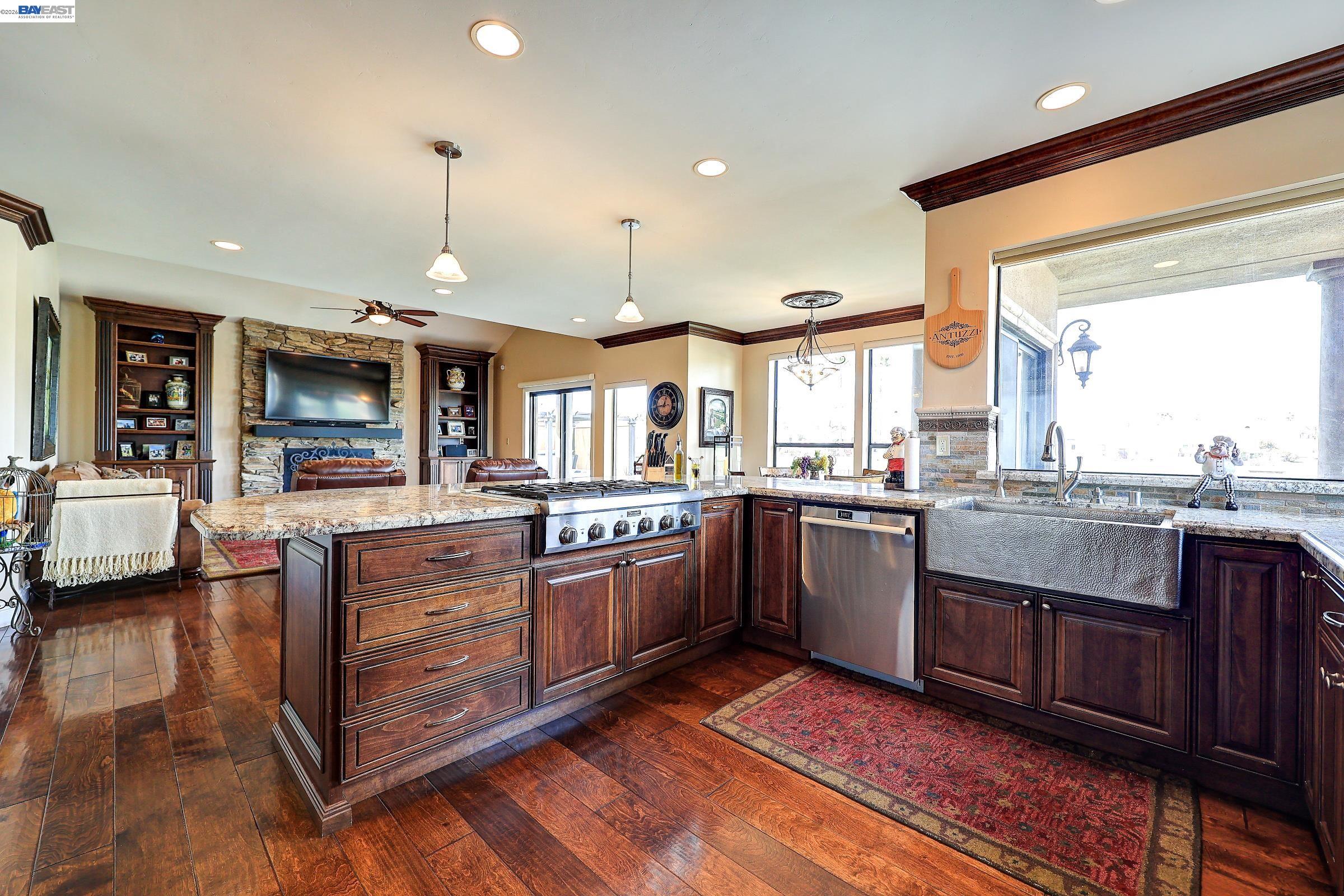 Detail Gallery Image 19 of 60 For 1310 Hampton Ct, Discovery Bay,  CA 94505 - 4 Beds | 3/1 Baths