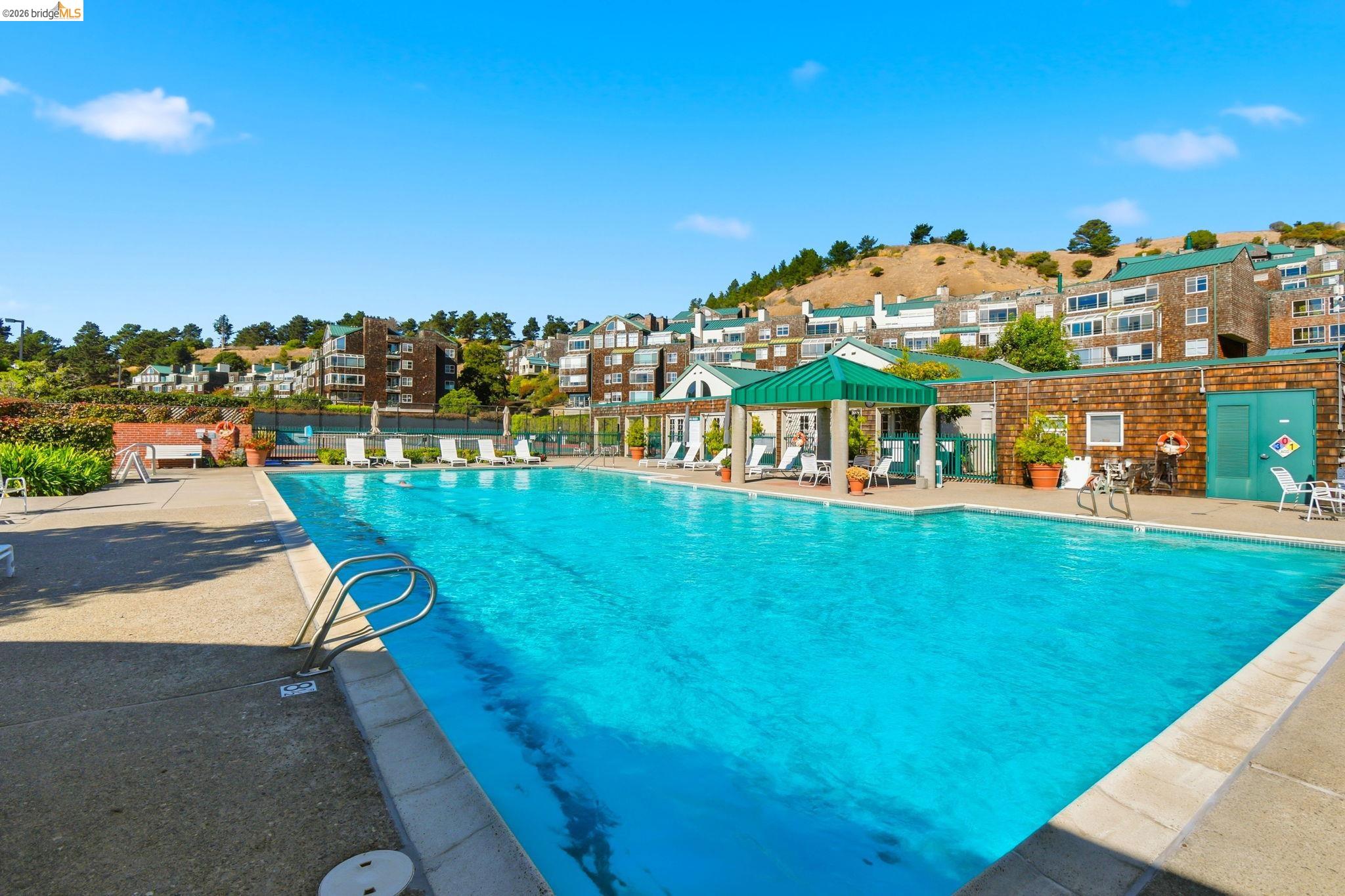 Photo #28: 41128700 Listing: Photo #28