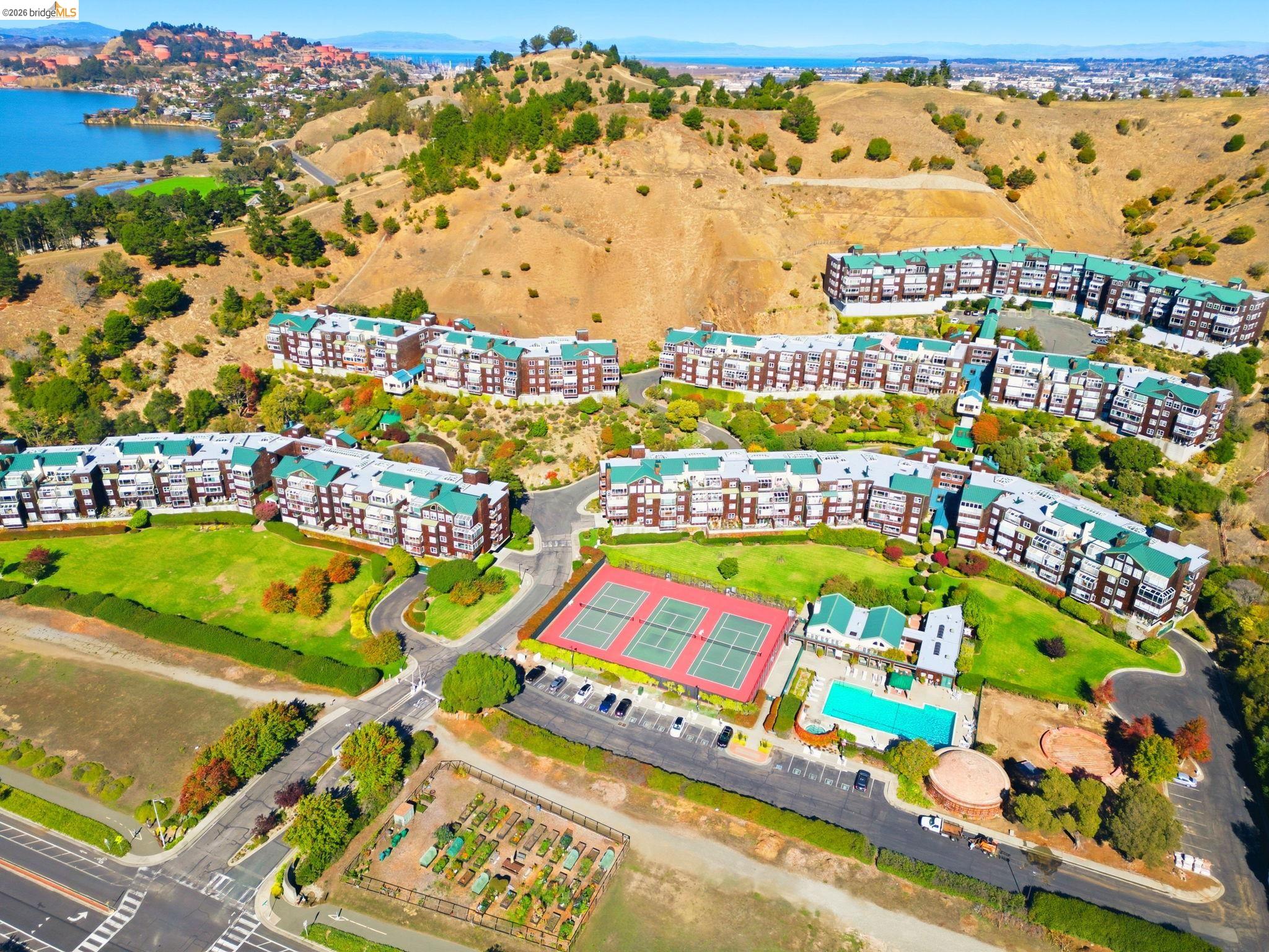 Photo #37: 41128700 Listing: Photo #37