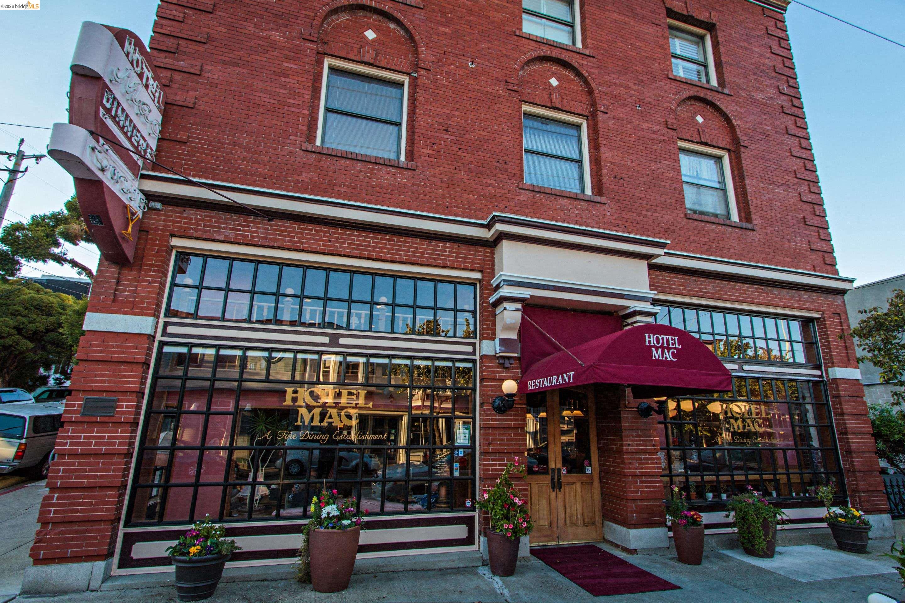 Photo #41: 41128700 Listing: Photo #41