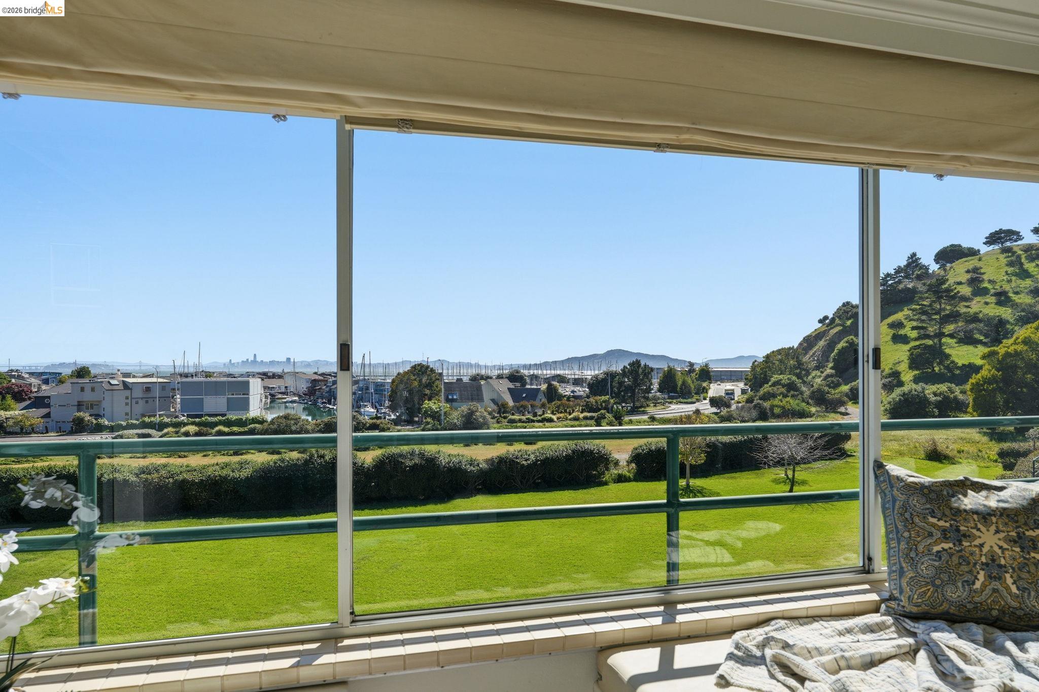 Photo #10: 41128700 Listing: Photo #10