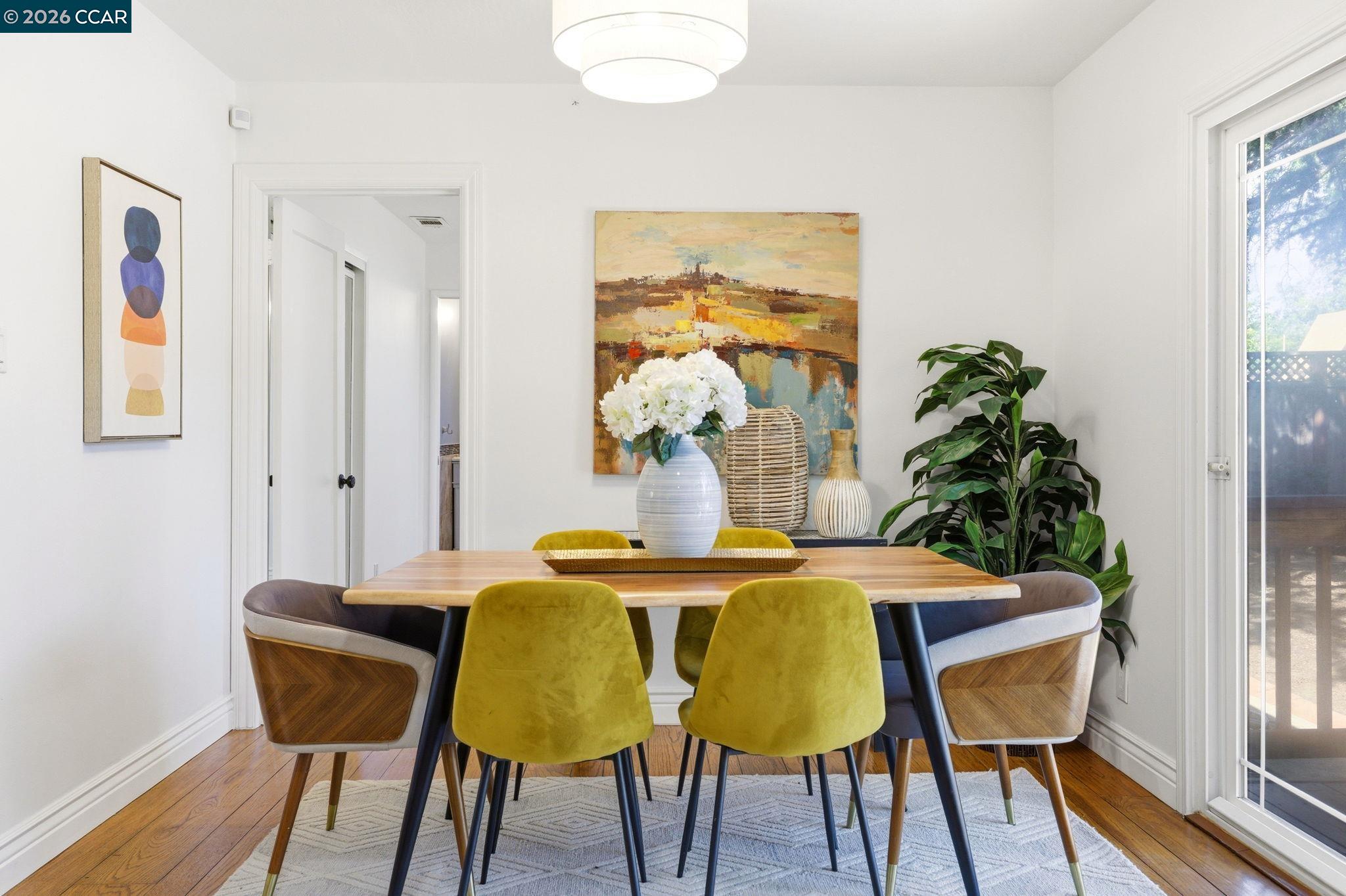 Detail Gallery Image 5 of 20 For 1306 Craig Dr, Concord,  CA 94518 - 3 Beds | 2 Baths