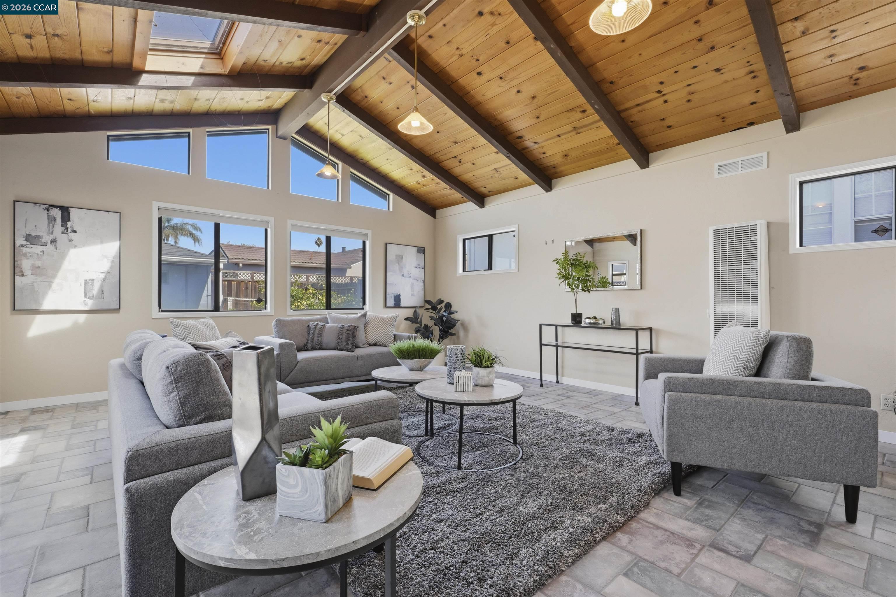 Front Image Thumbnail for CC41128703