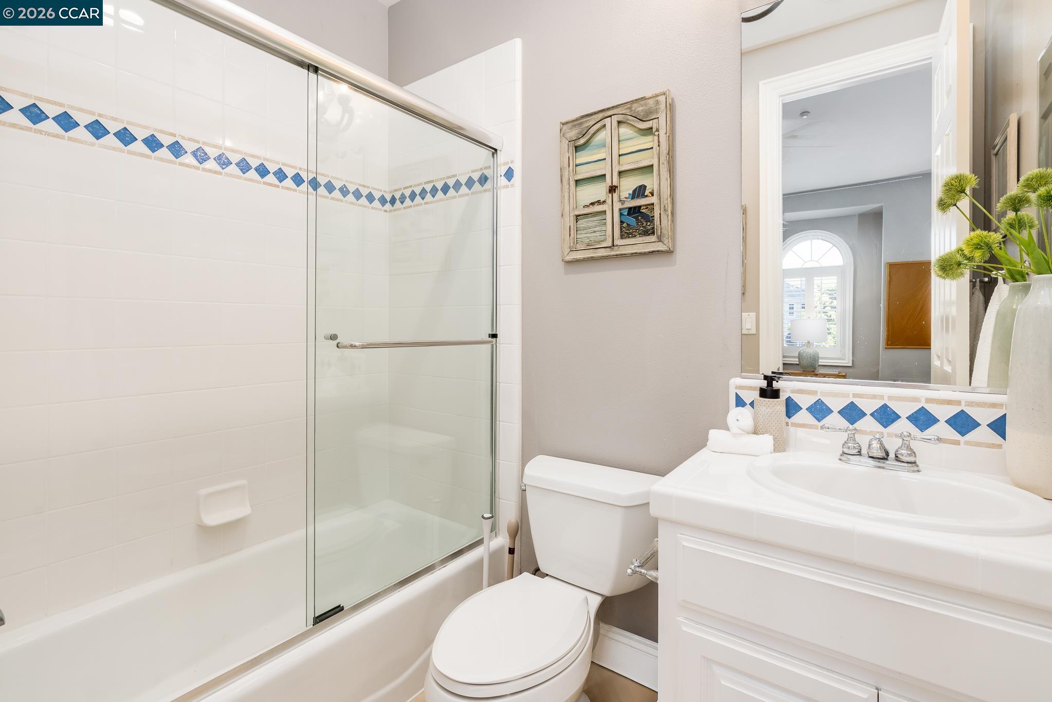 Detail Gallery Image 28 of 51 For 3432 Ashbourne Cir, San Ramon,  CA 94583 - 5 Beds | 5/1 Baths