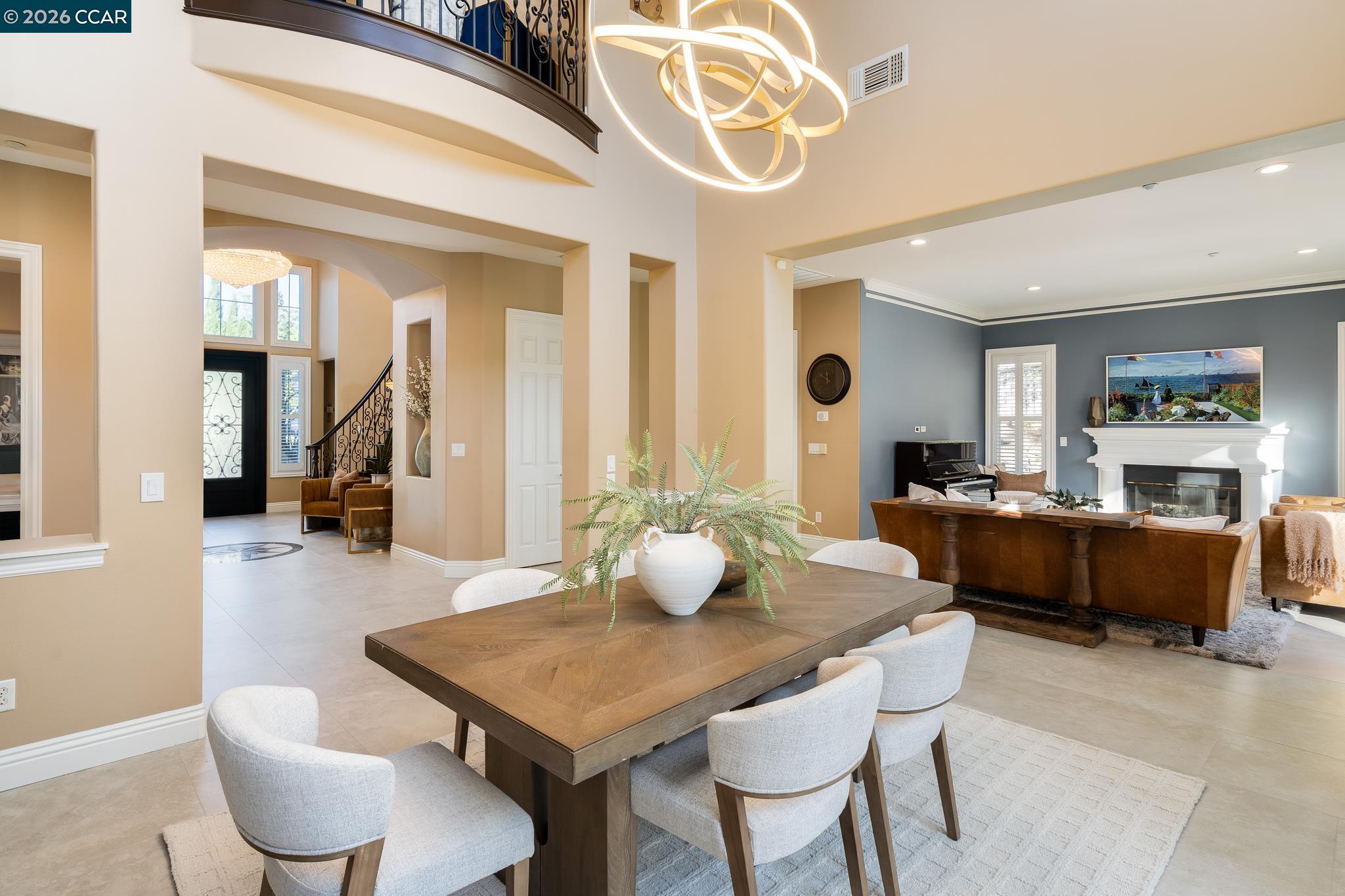 Detail Gallery Image 8 of 51 For 3432 Ashbourne Cir, San Ramon,  CA 94583 - 5 Beds | 5/1 Baths