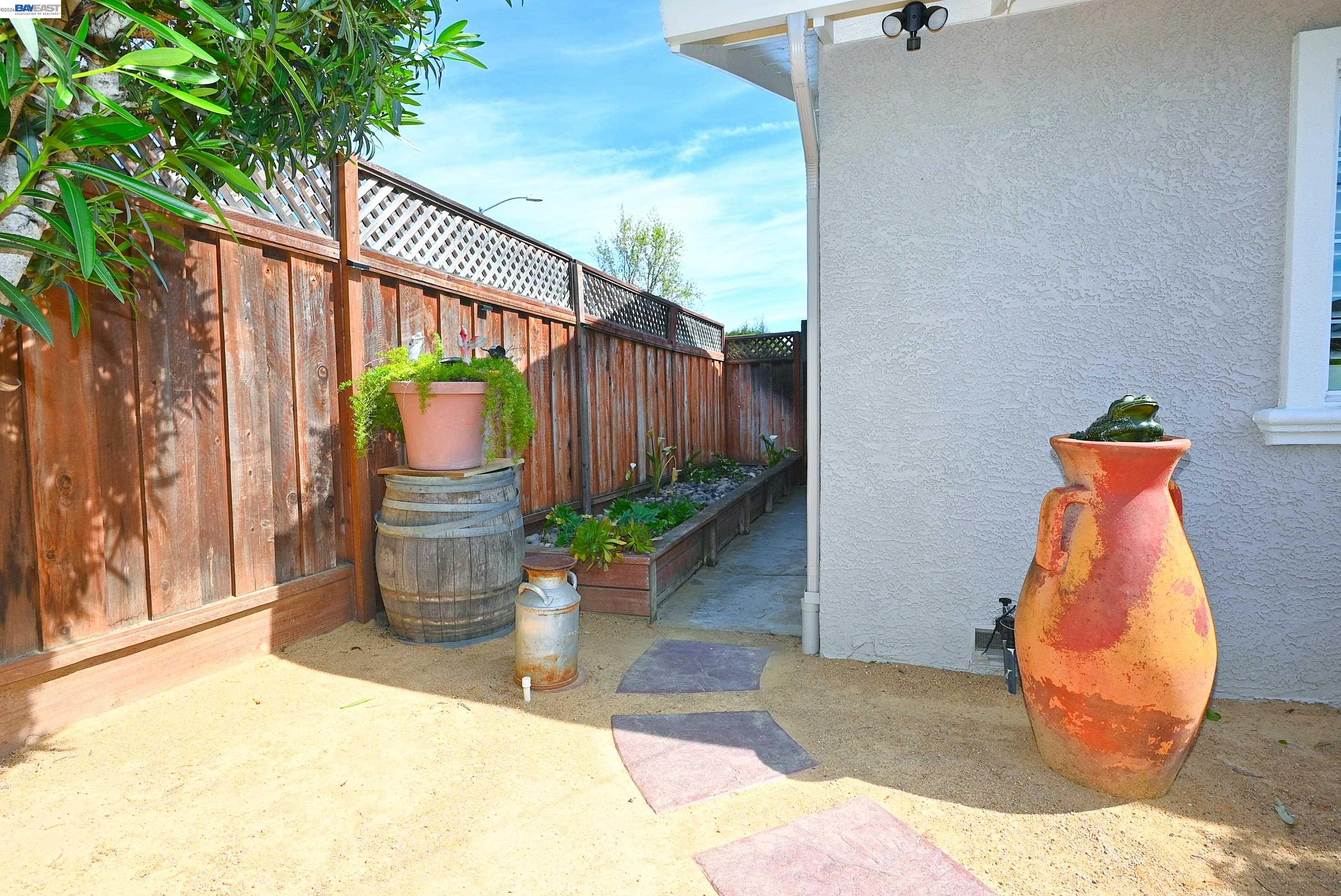 Detail Gallery Image 43 of 56 For 8514 Newry Pl, Dublin,  CA 94568 - 3 Beds | 2 Baths