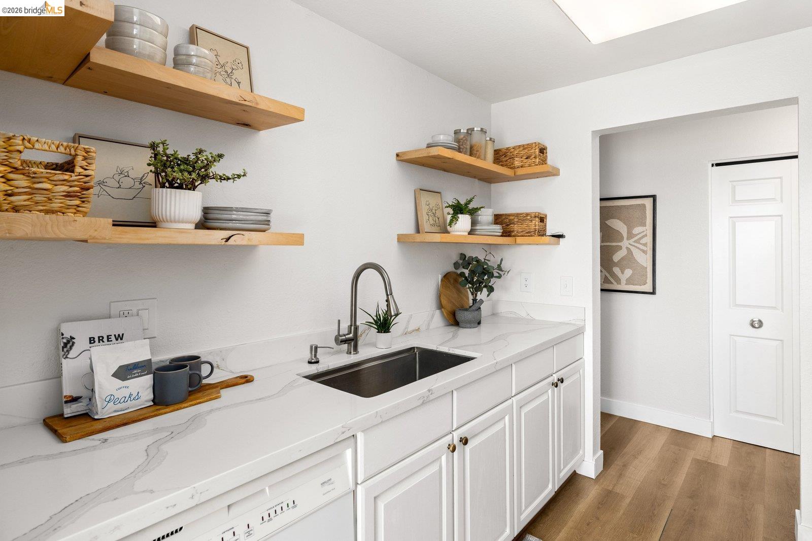 Photo #14: 41128707 Listing: Photo #14