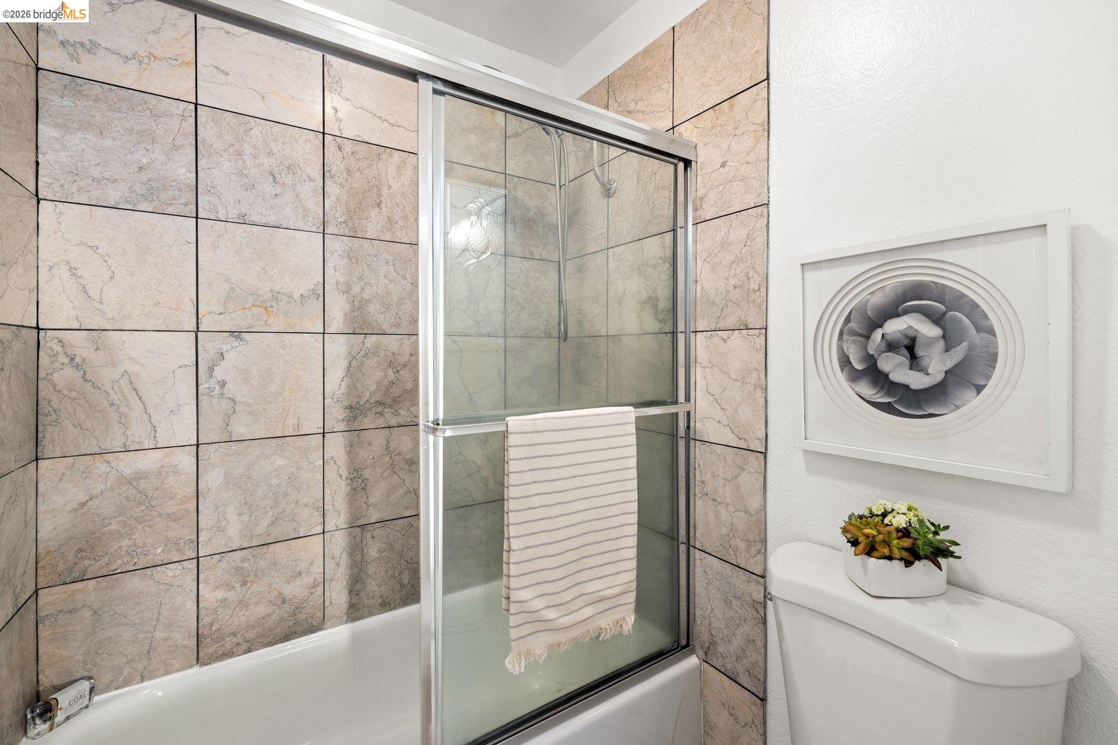 Photo #27: 41128707 Listing: Photo #27